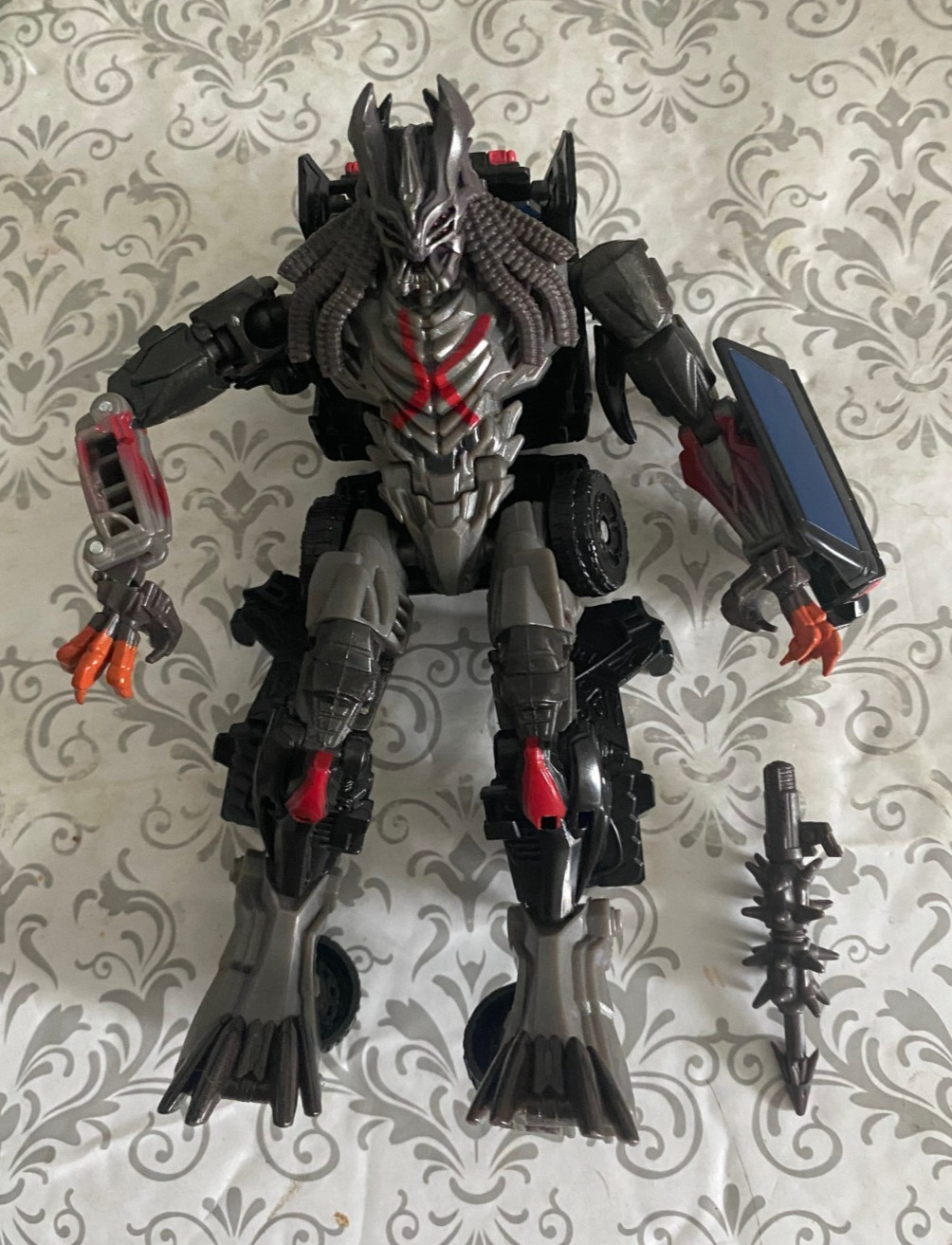 Transformers Decepticon Berserker Premier Edition Near Complete TLK Deluxe Class