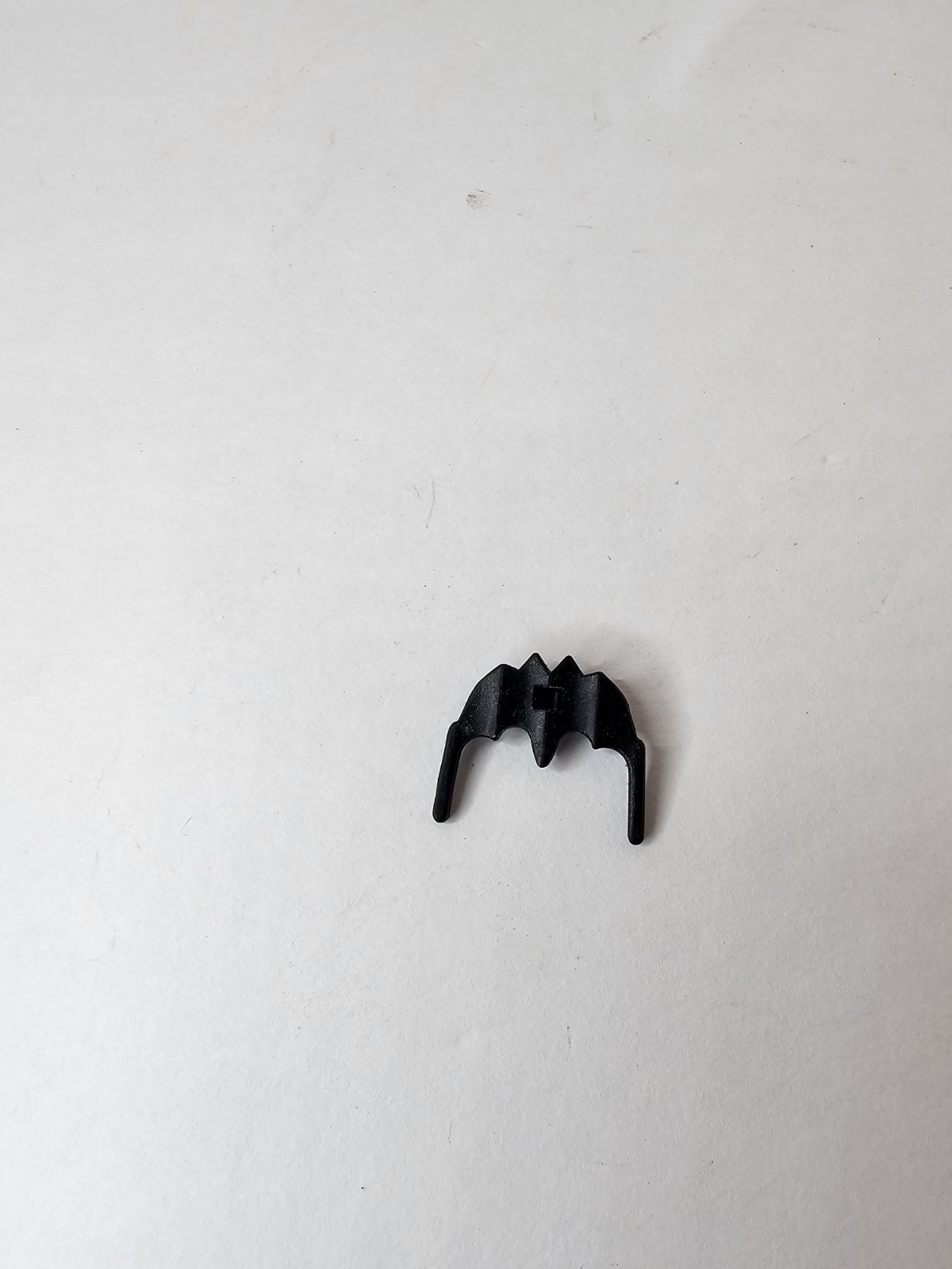 Vintage Toy Biz Batman 1989 BAT HOOK weapon part accessory