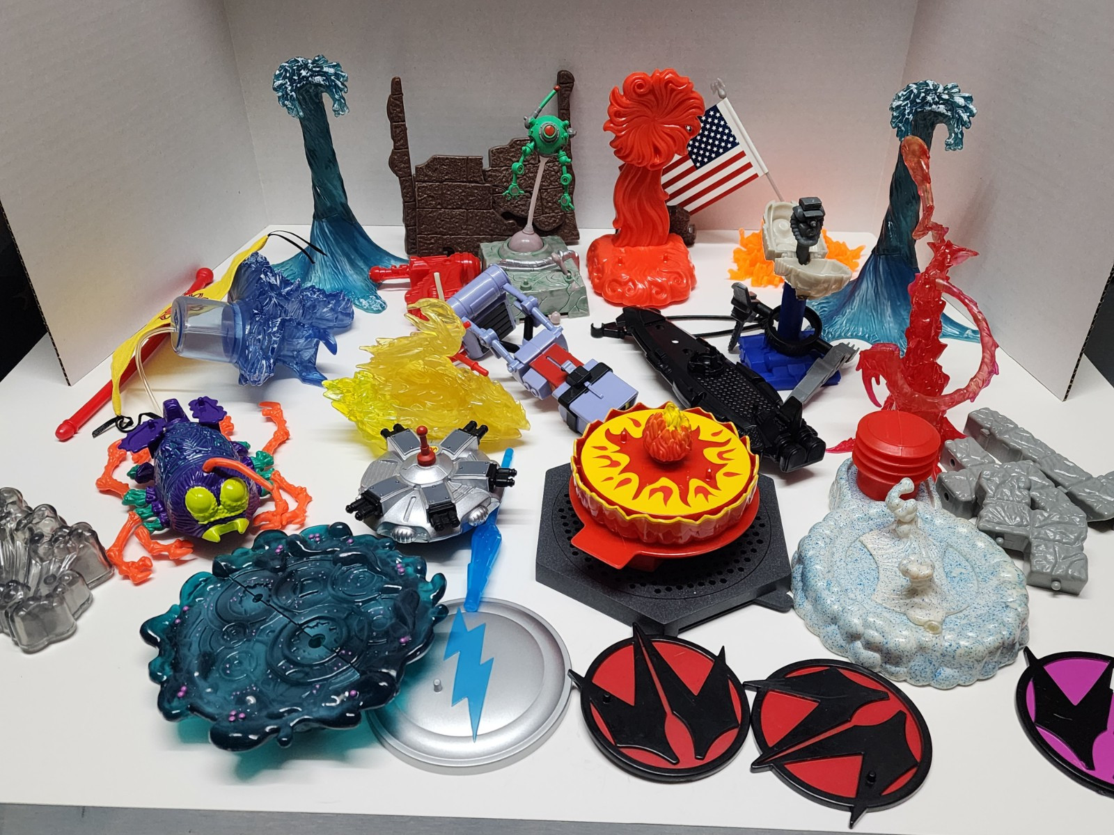 Vintage Toy Biz Figure Accessories Parts Weapons Stands Lot X-Men Spider-Man