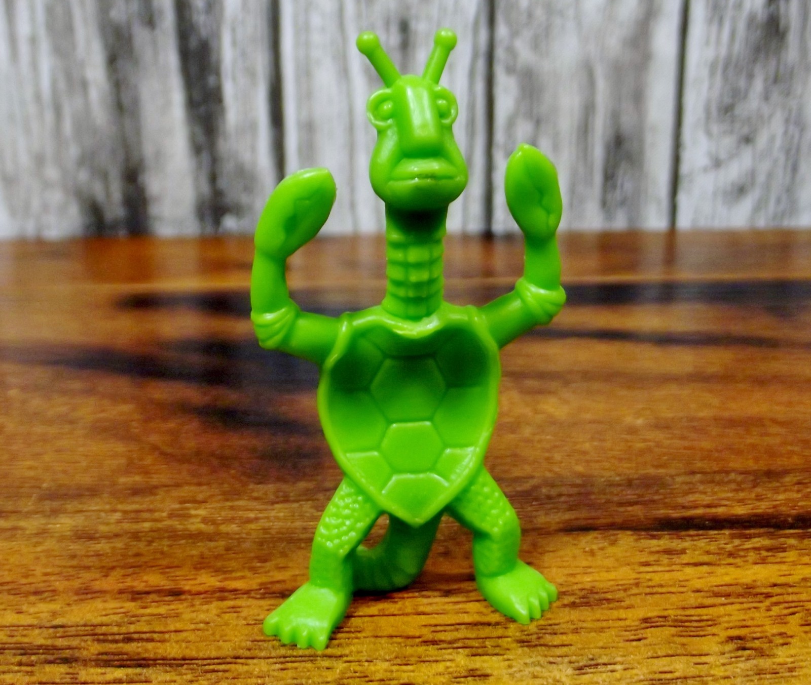 Vintage Tim Mee Laser Team Green Turtle Alien Toy Figure Science Fiction 1970s