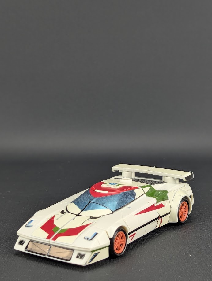 Transformers Earthrise Wheeljack complete Hasbro WFC Generations Deluxe TOYHAX