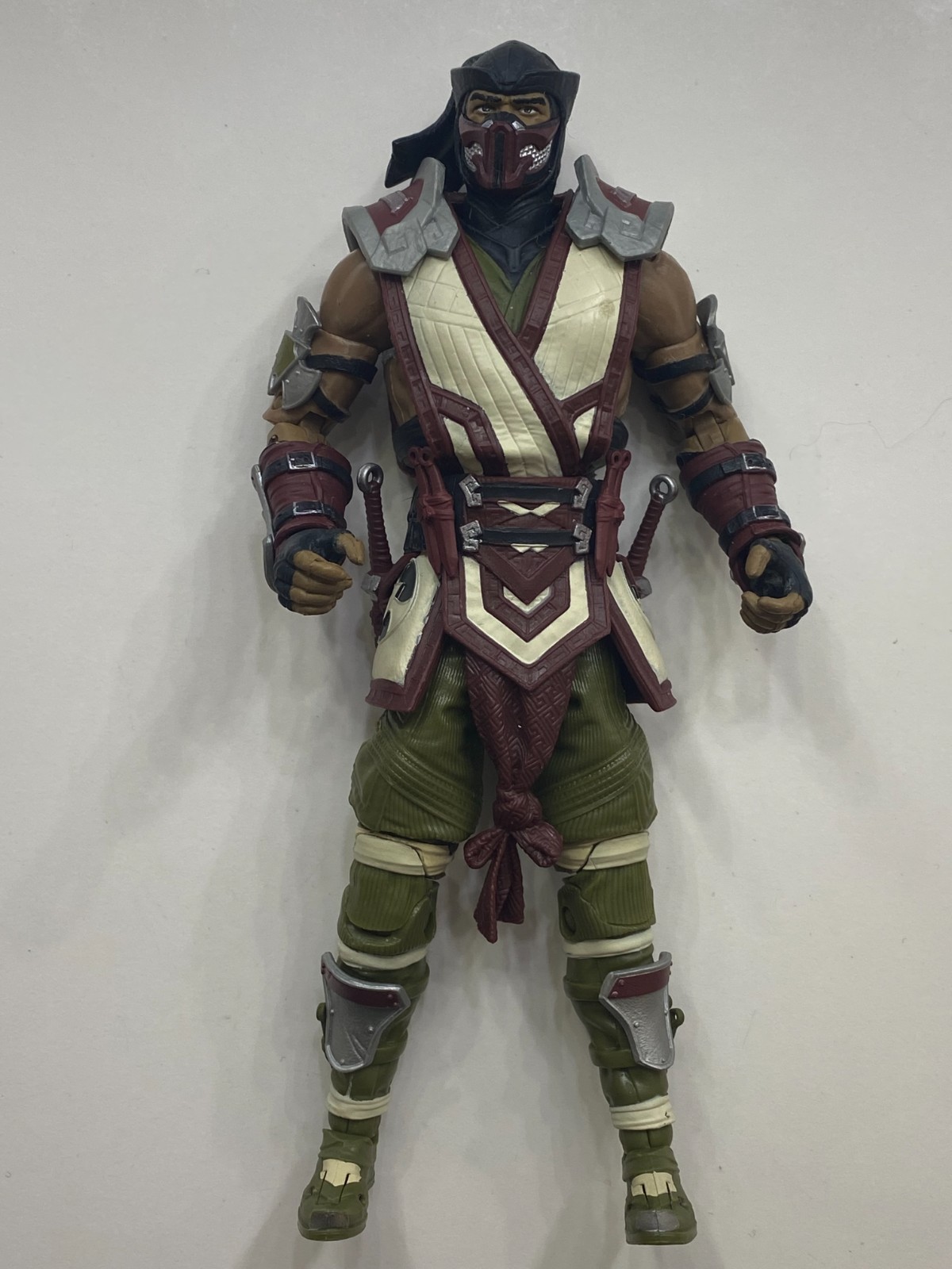 McFarlane Mortal Kombat 7 Inch Action Figure Sub Zero LOOSE INCOMPLETE