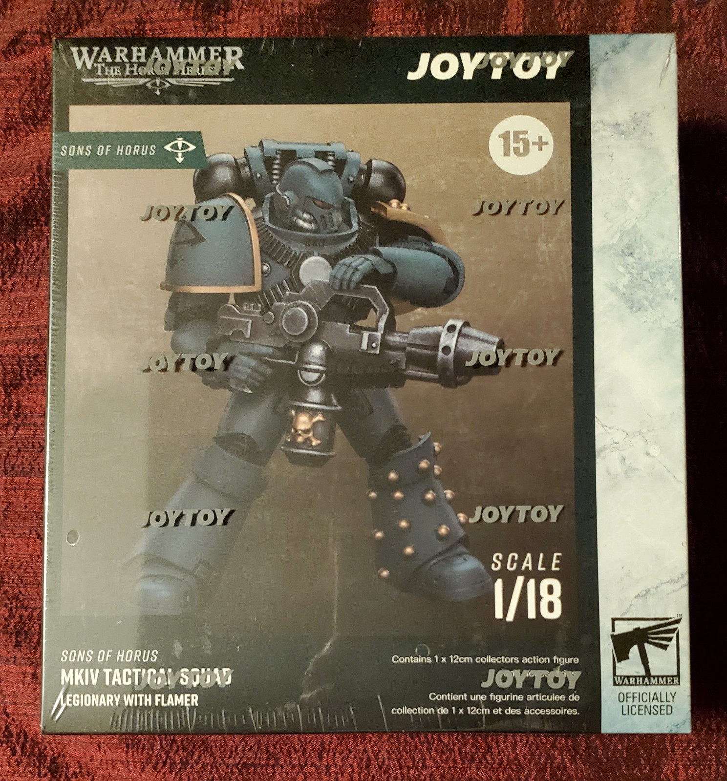 JoyToy Warhammer 40,000 40K | Sons of Horus MKIV Tactical Legionary with Flamer