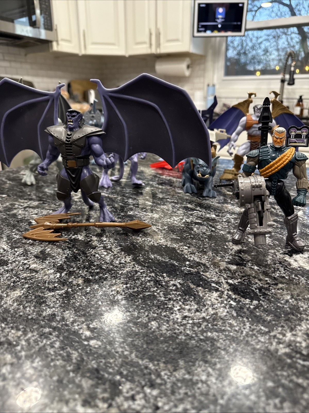 Gargoyles action figure lot 1995 kenner Goliath And Others Mostly Complete