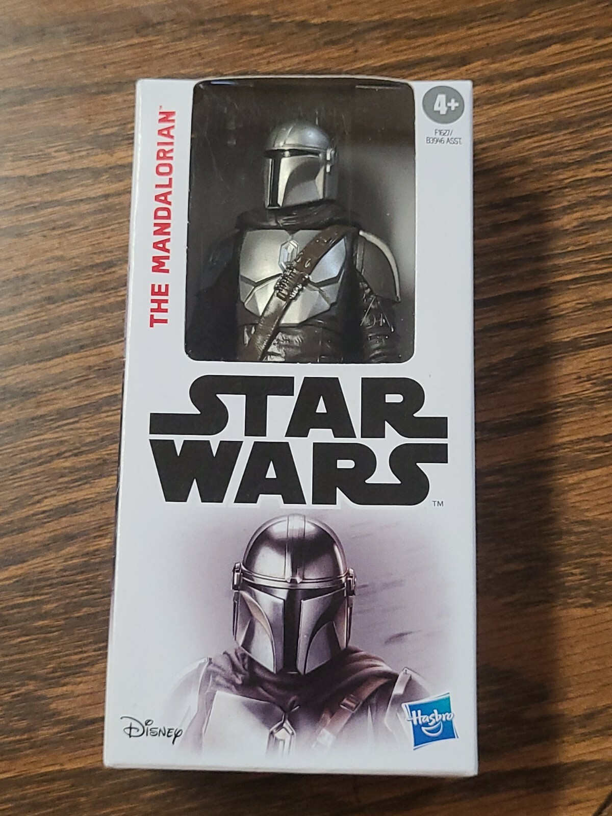 Star Wars E9358 The Mandalorian Action Figure