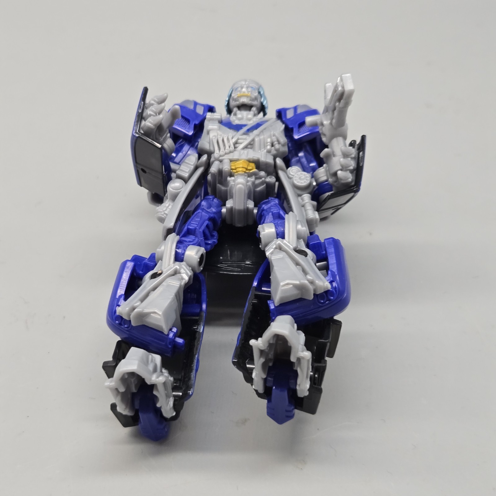 Transformers Wheeljack Que Complete Studio Series Deluxe Class