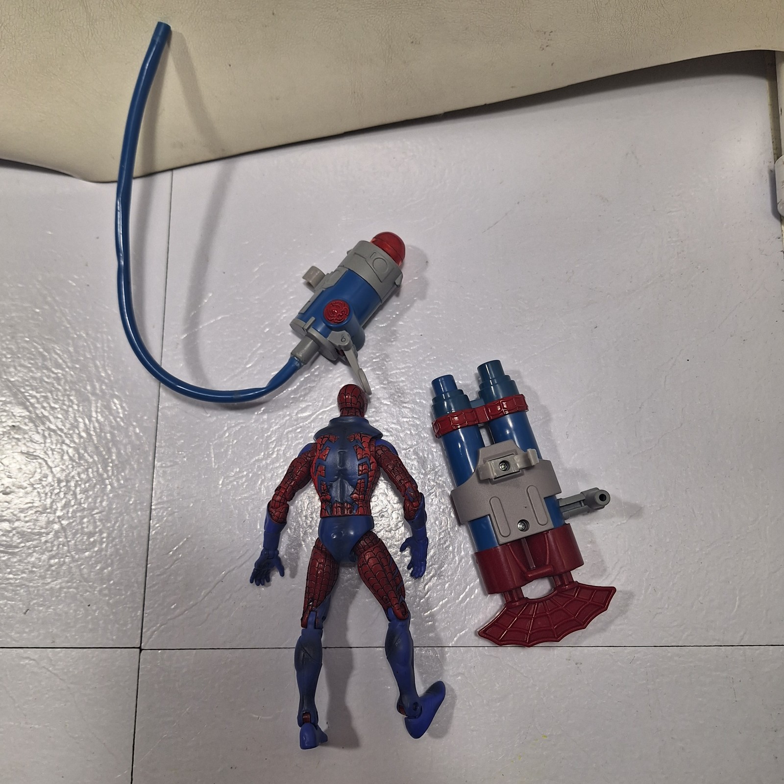 Spider-Man Rocket Blast 6&Prime; action figure loose Marvel 2000 ToyBiz series 15