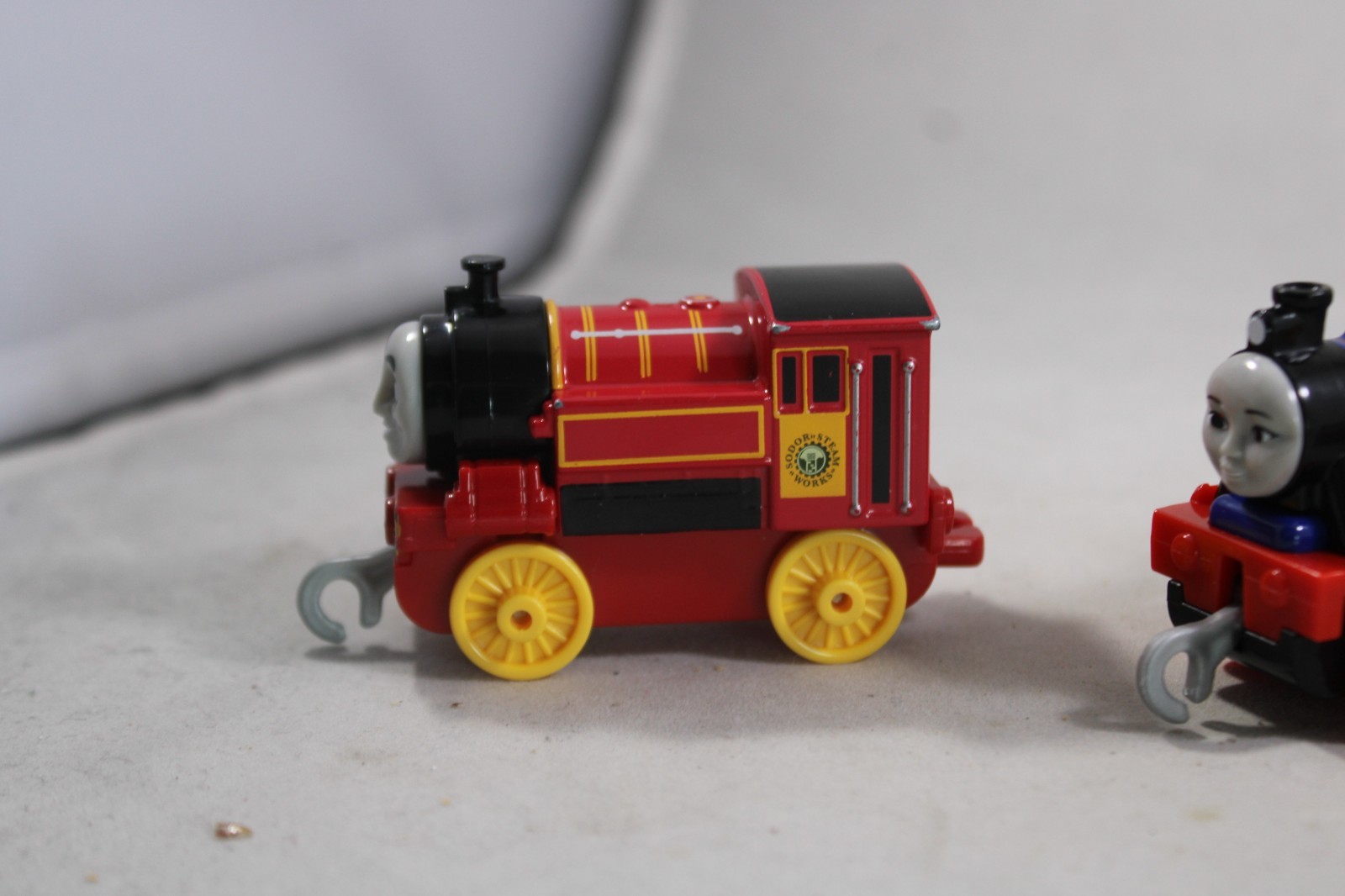 Thomas Friends Diecast Push Along Train 2018 Mattel Victor Nia Hong Mei
