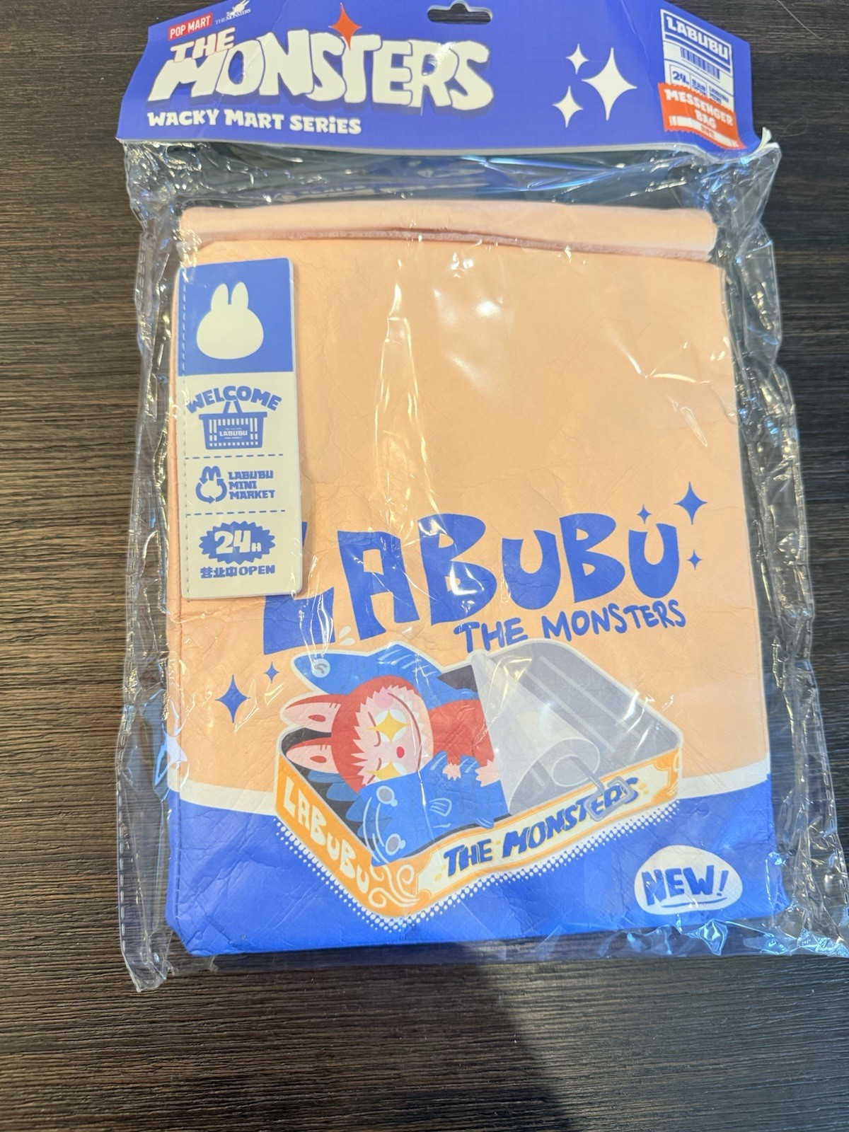 (US) THE MONSTERS Wacky Mart Series Messenger Bag Sealed Authentic Pop Mart