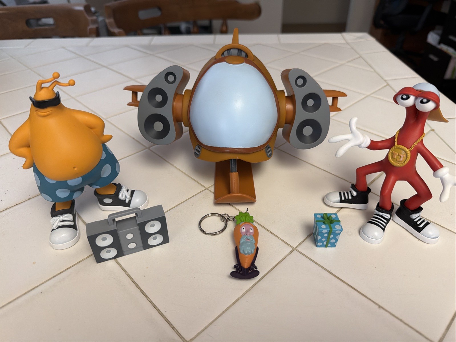 Toejam & Earl Figures / Rapmaster Rocket (Kickstarter Exclusive) + Carrotman*