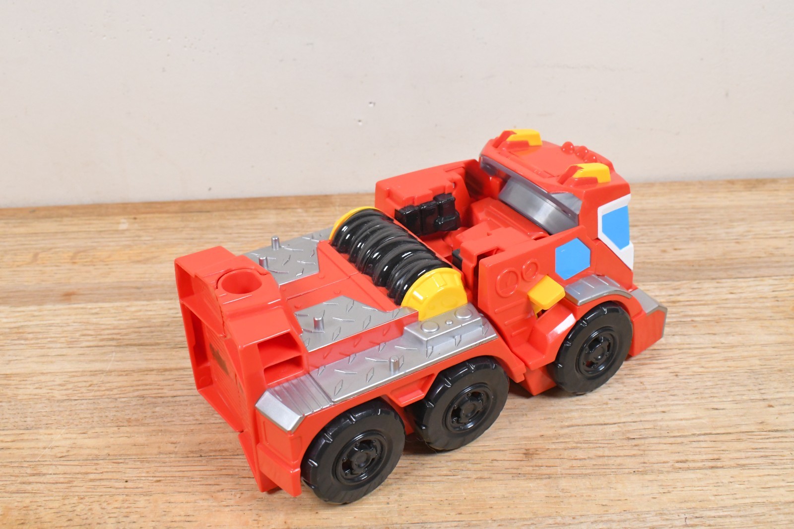 13x Transformers Playskool Heroes Rescue Bots 12&Prime; to 4&Prime; in Size