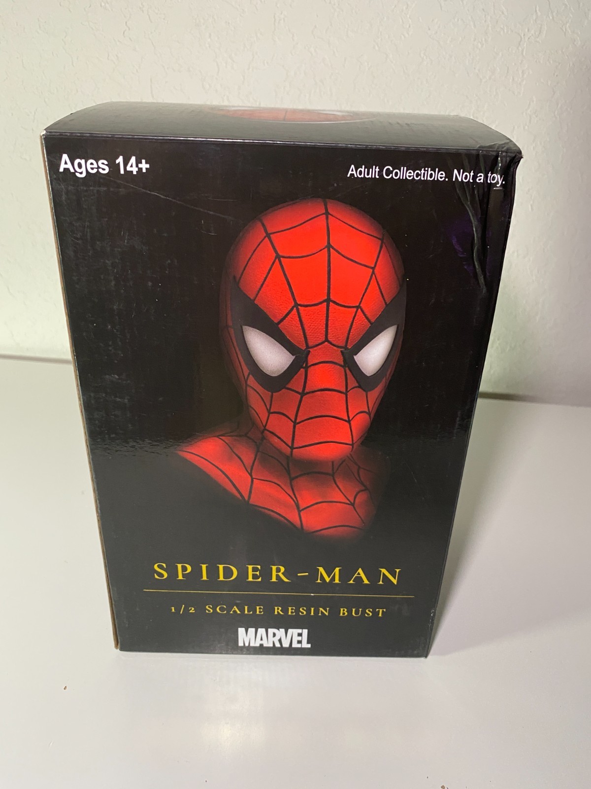 Spiderman Diamond Select Legends In 3D 1/2 Scale Resin Bust Limited 0745/1000