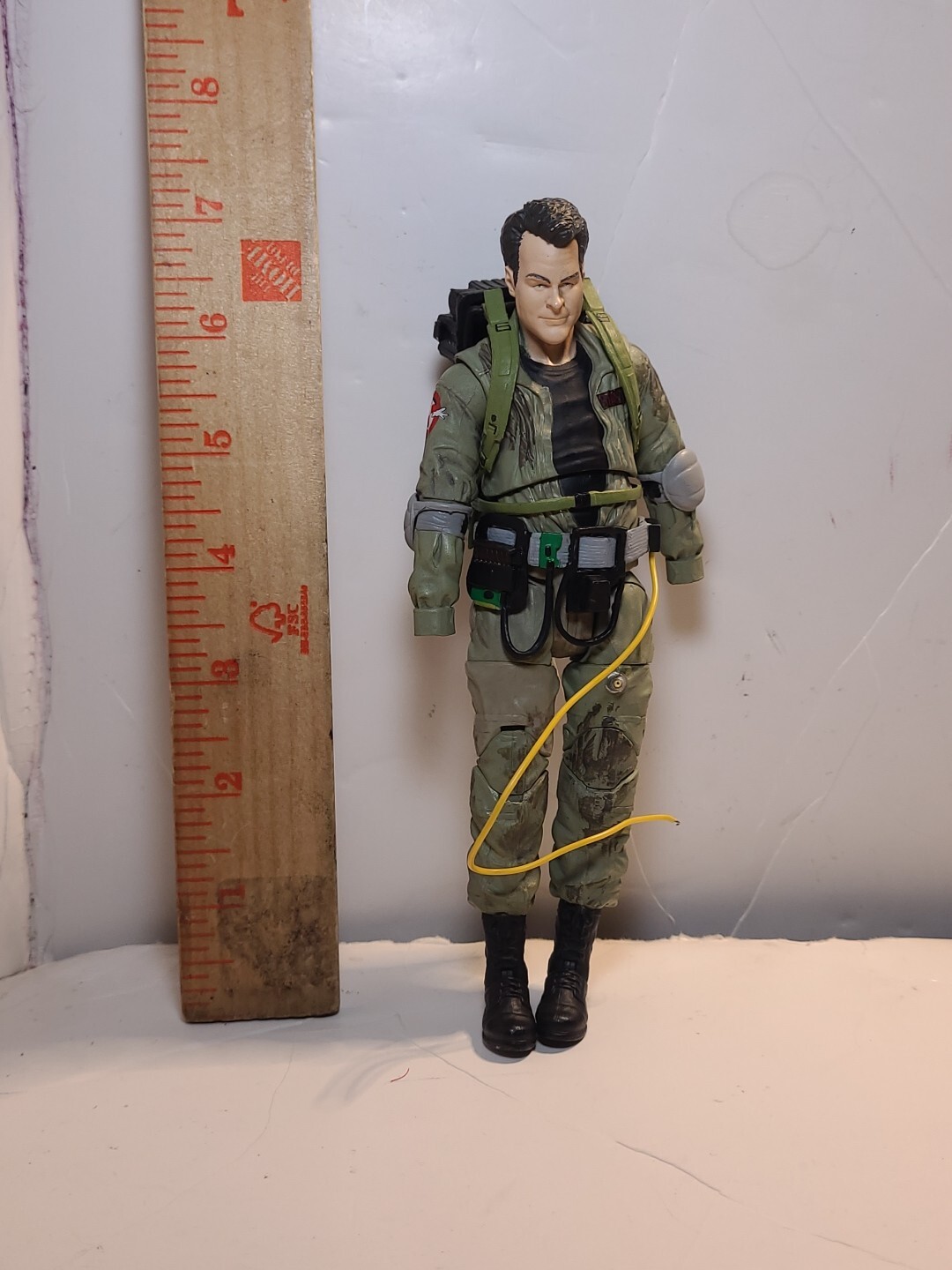 GHOSTBUSTERS – QUITTIN’ TIME RAY Deluxe Figure (Diamond Select Toys, 2016)