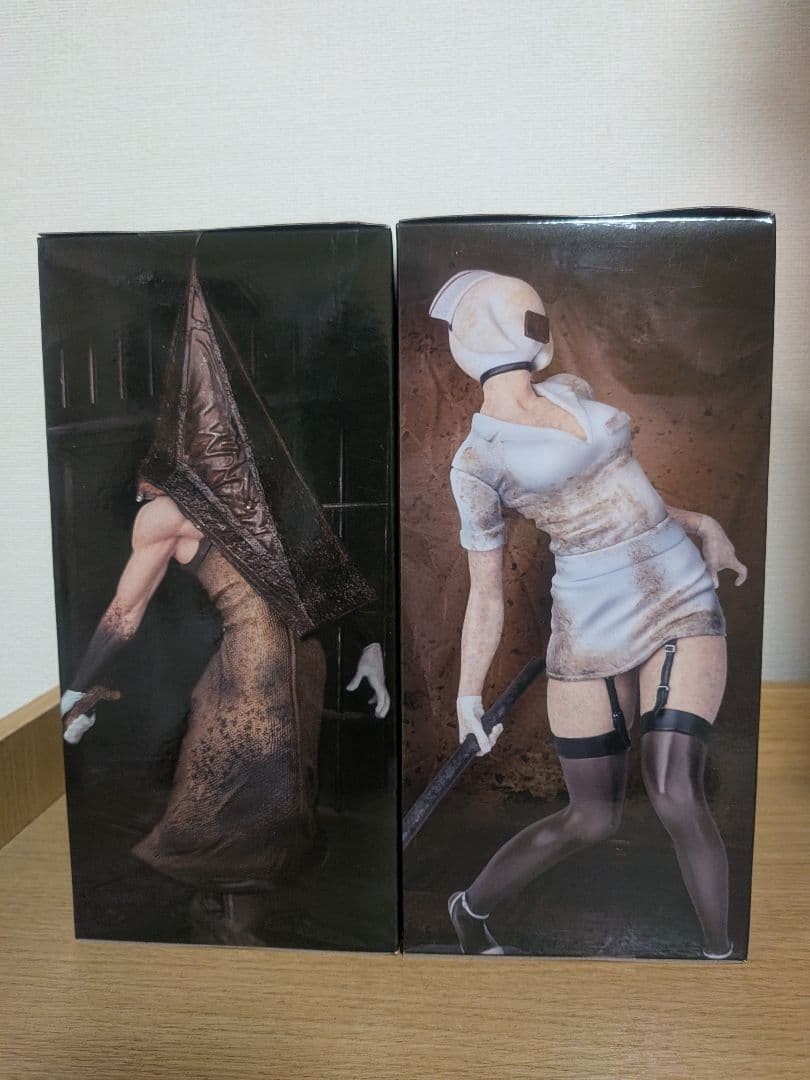 Silent Hill 2 Figure Set Bubble Head Nurse Red Pyramid Thing Konami