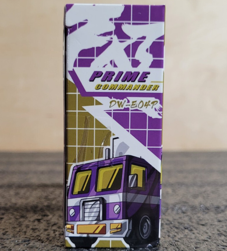 Dr Wu DW-E04P Prime Commander figure with trailer – purple version