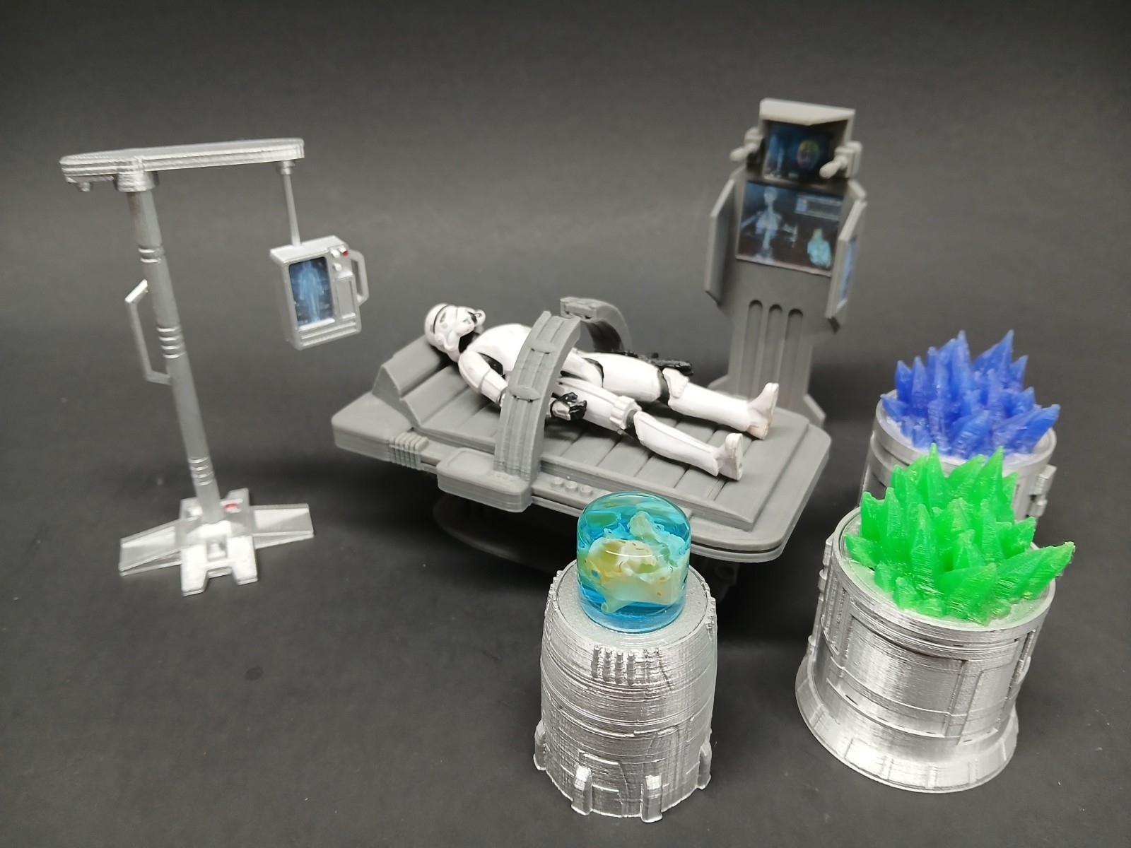 SCIENCE MEDICAL 1:18 3.75&Prime;scale FIGURE DIORAMA PARTS LOT SCI FI STAR WARS GI JOE