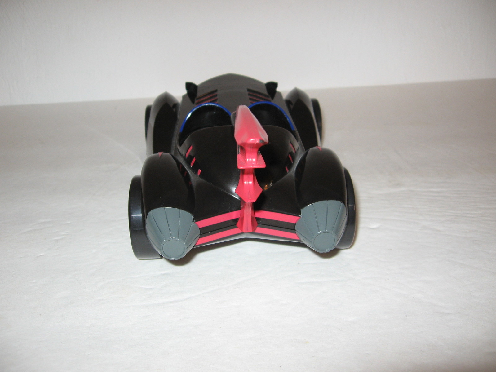 BRAVE AND BOLD BATMAN BATMOBILE