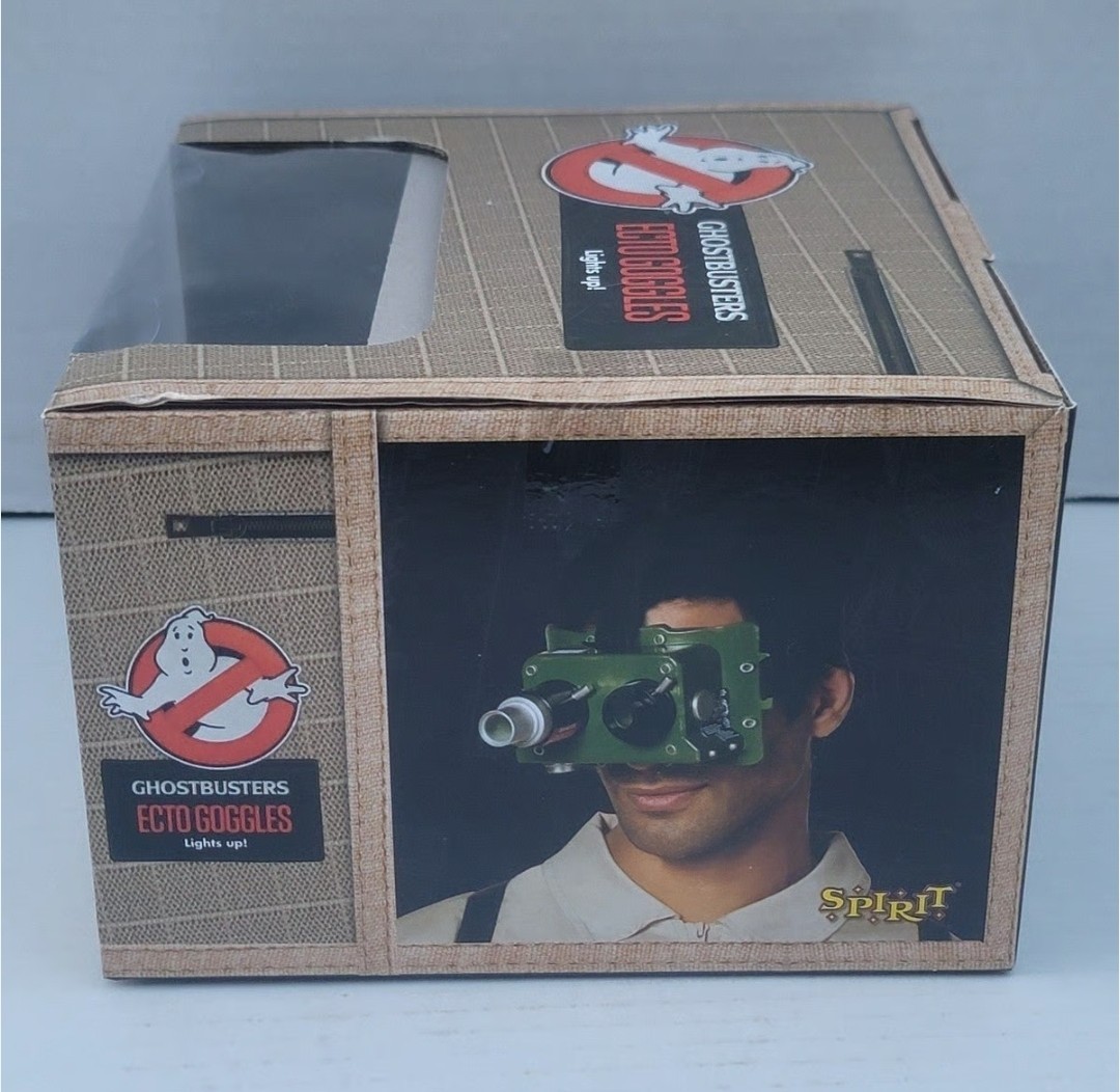Deluxe Ghost Trap, Proton Pack, Ecto Goggles, PKE Meter & Walkie – Ghostbusters