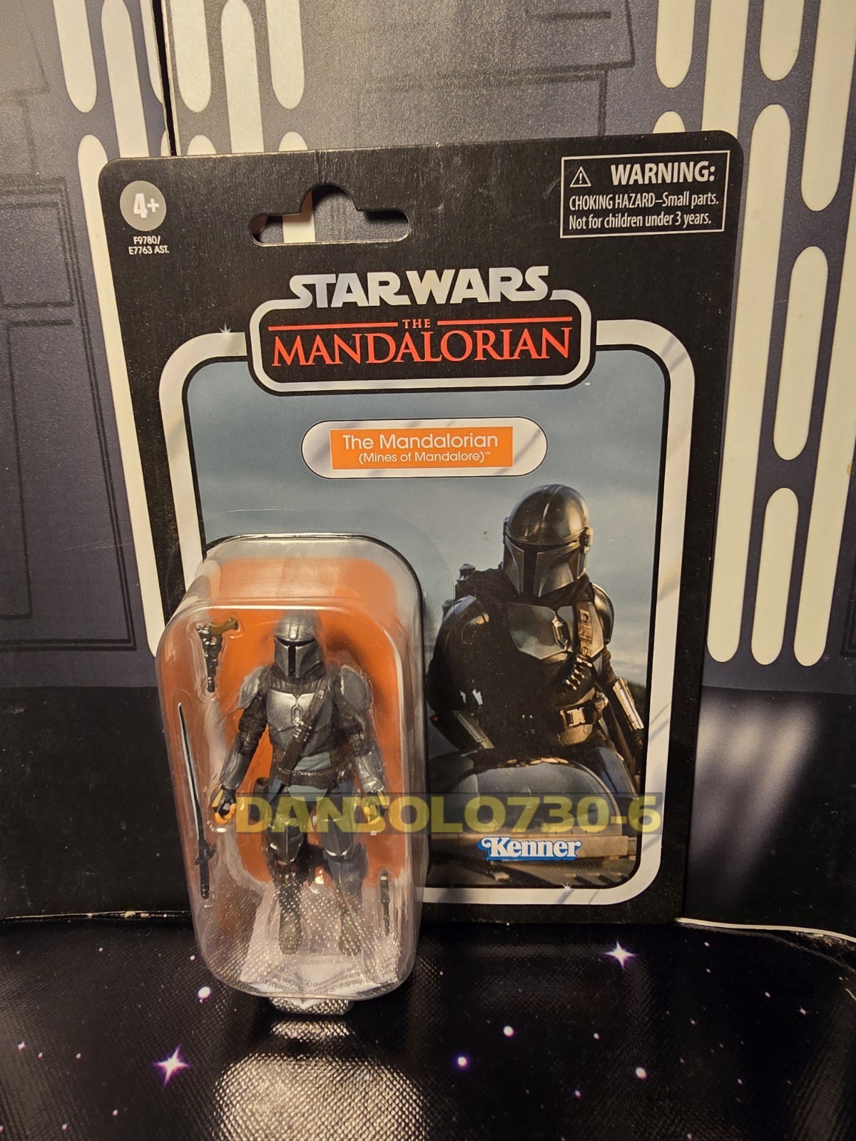 Star Wars Vintage Collection The Mandalorian Mines Of Mandalore VC312 Minor Flaw