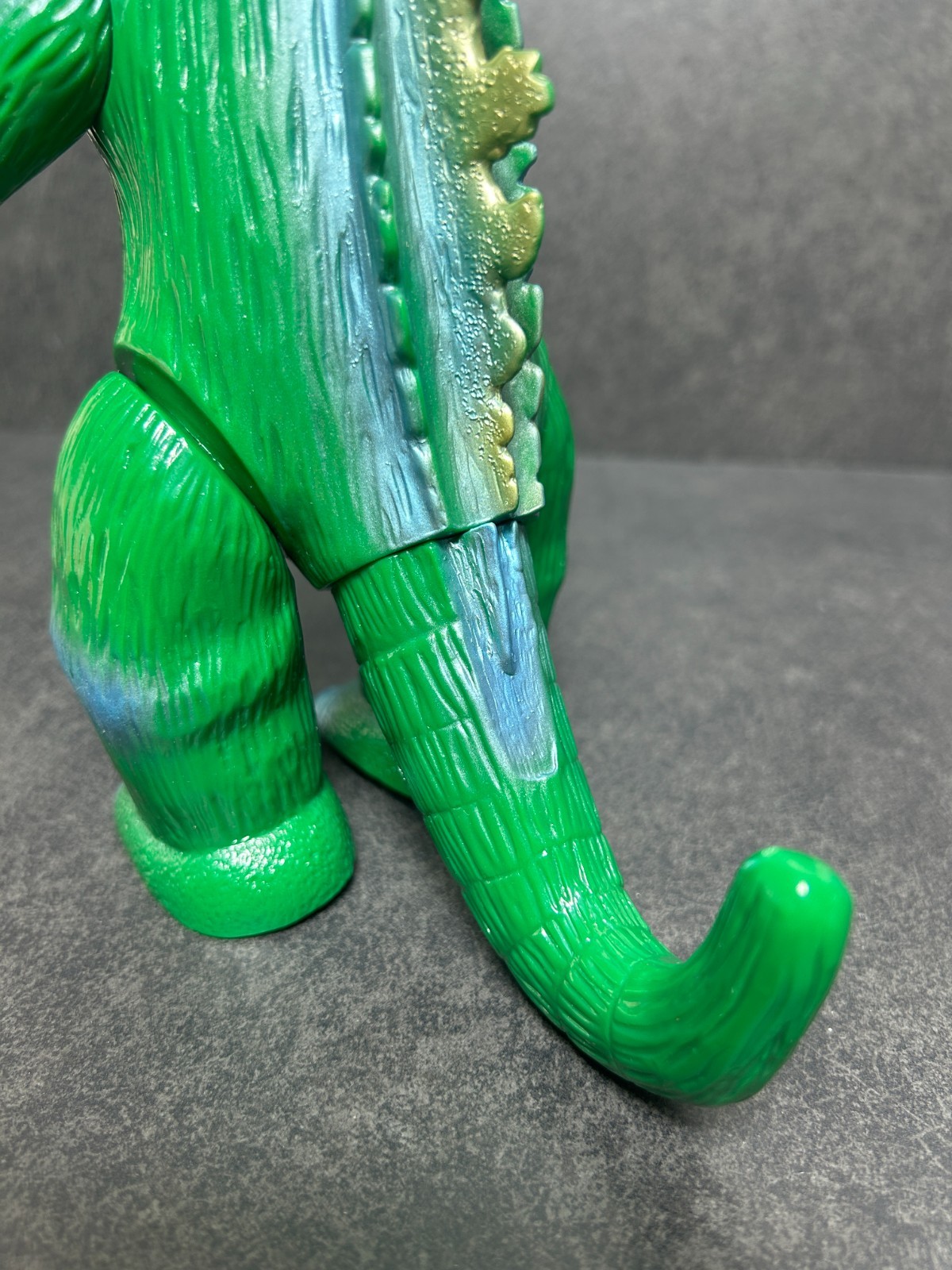 MARUSAN Godzilla J-Tail Green Sofubi 8.8&Prime; Soft Vinyl Figure 1999 w/ Header & Bag