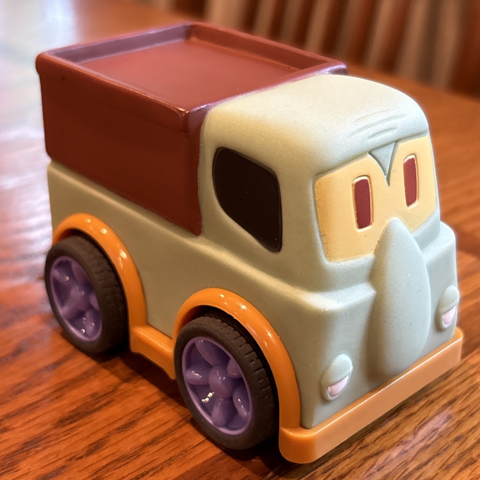 Spongebob Squarepants Squidward Pull Back Soft Vinyl Truck Car 2013 Viacom