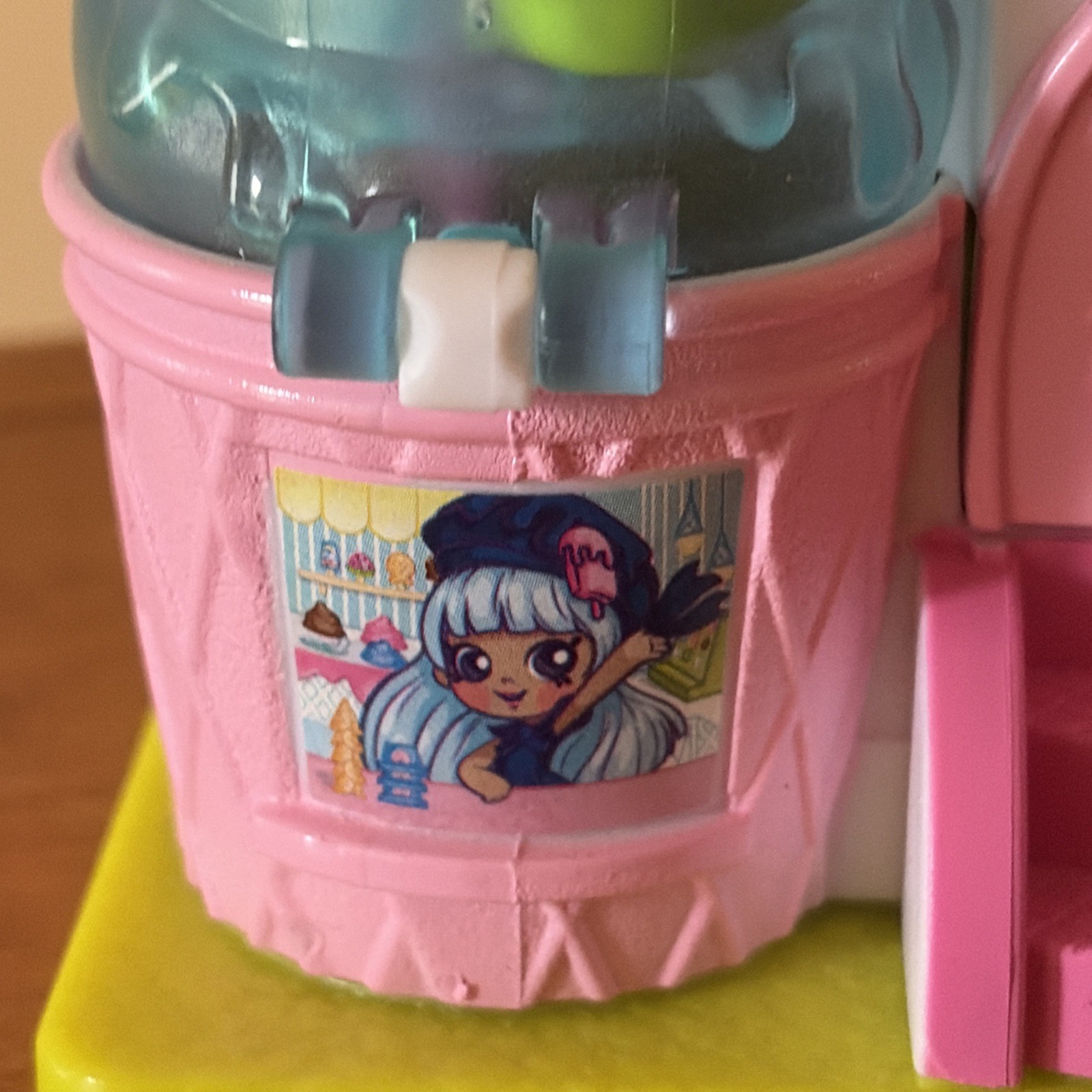 Shopkins Lil Secrets Mini Playset – Cool Scoops Café *VGUC*