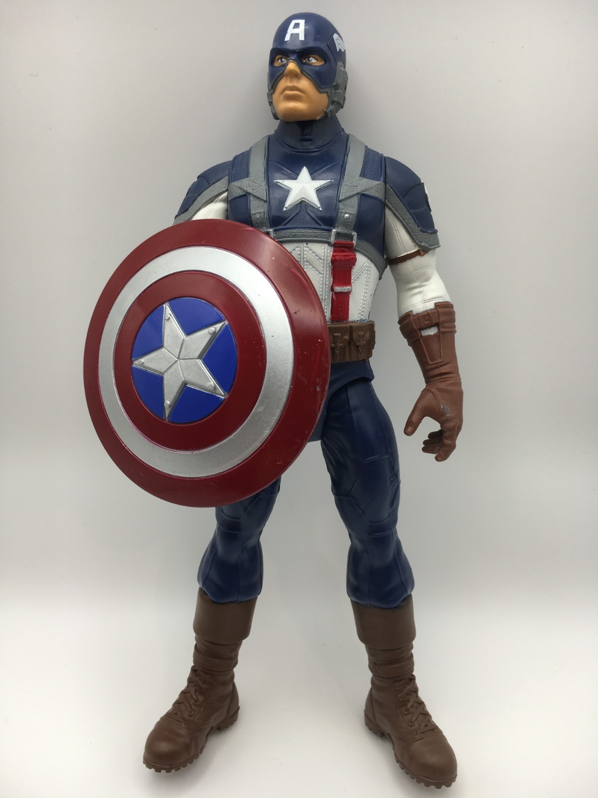 2011 Hasbro Marvel – Captain America First Ten Years 8&Prime; Figure (Loose)