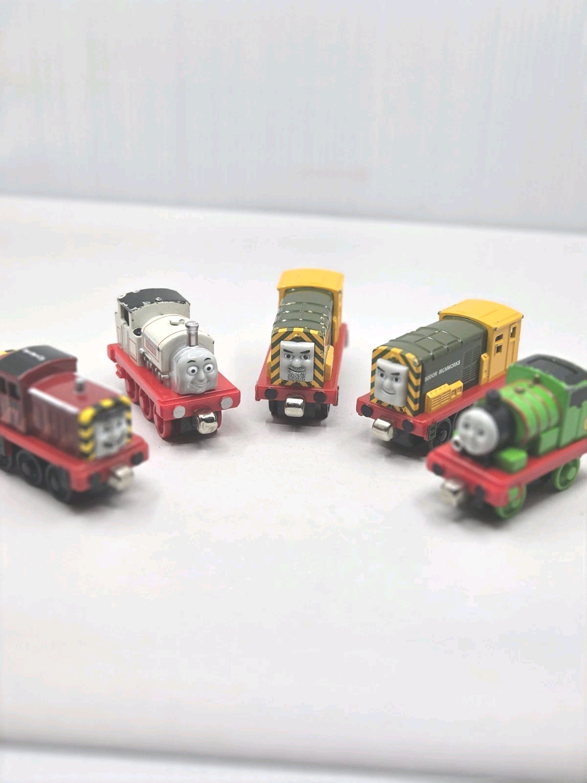 Thomas & Friends Bundle Percy, Stanley, Iron Arry, Iron Bert, Salty . LOT OF 5