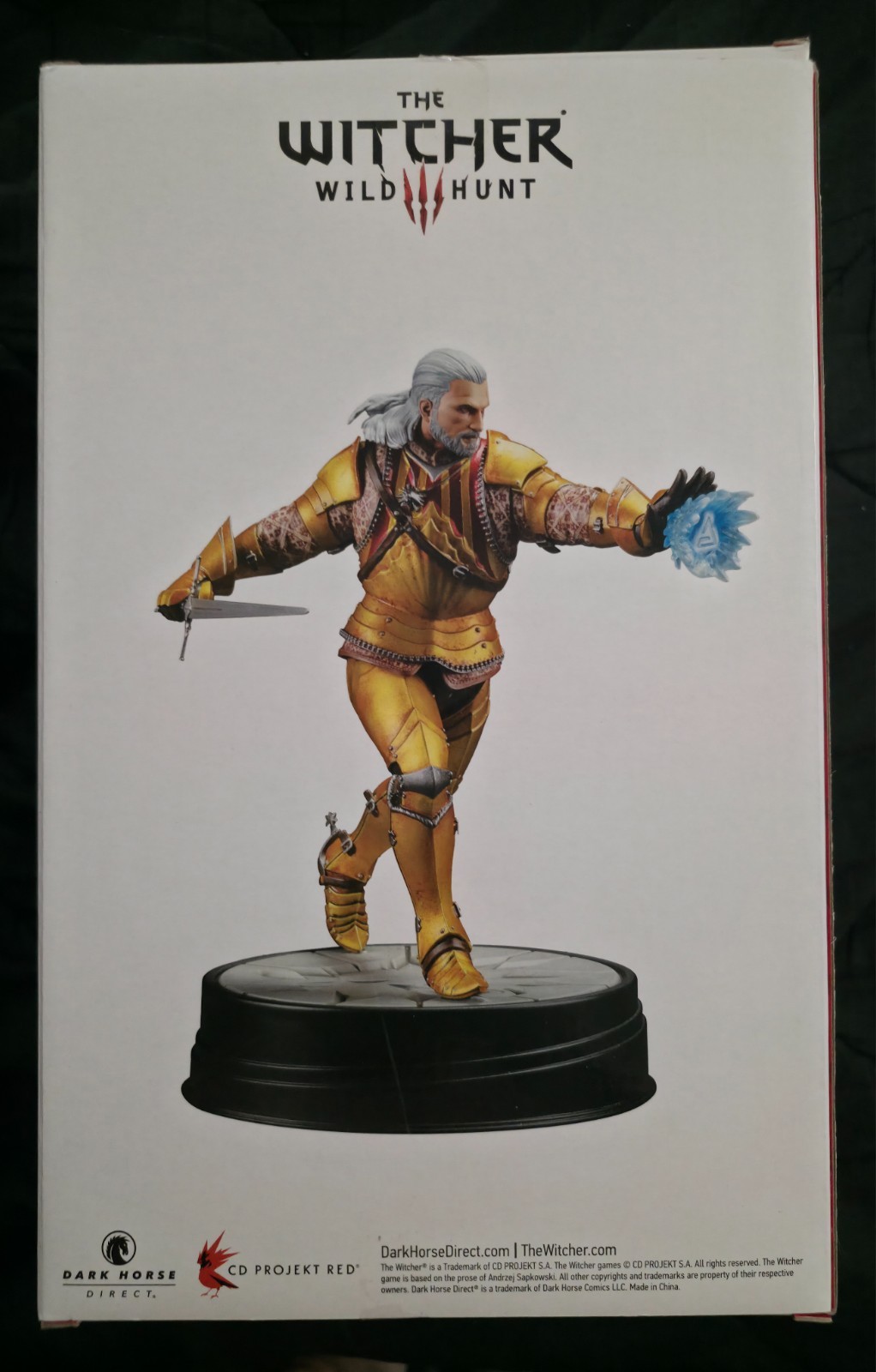 ​Witcher 3 Wild Hunt Geralt Toussaint Relic Armor Dark Horse Statue OOP BRANDNEW