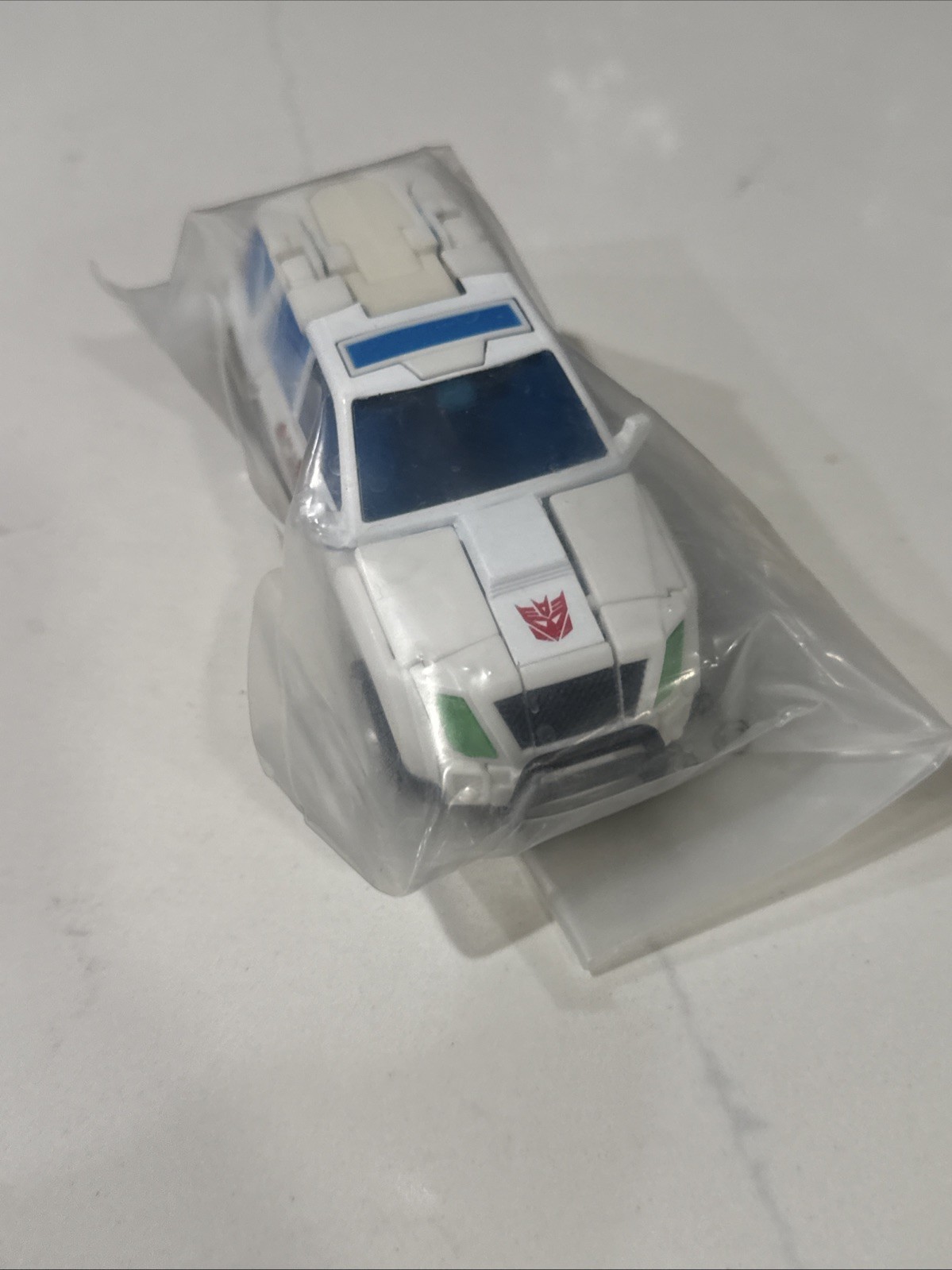 Transformers Botcon Invasion Shattered Glass Soundwave 2012 Timelines New