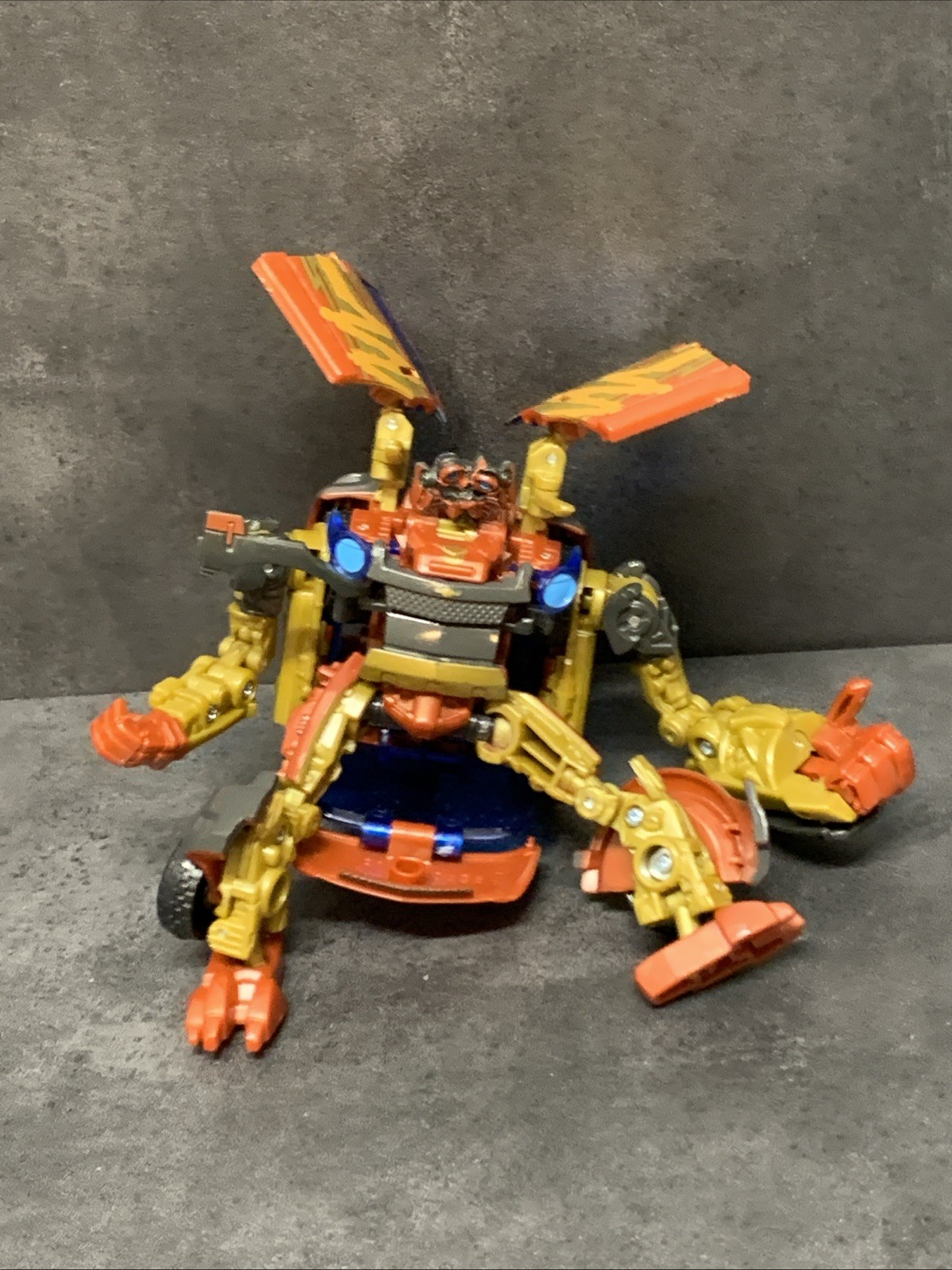 MUDFLAP Transformers Revenge of the Fallen Deluxe 5.5&Prime; Figure NOT COMPLETE Read