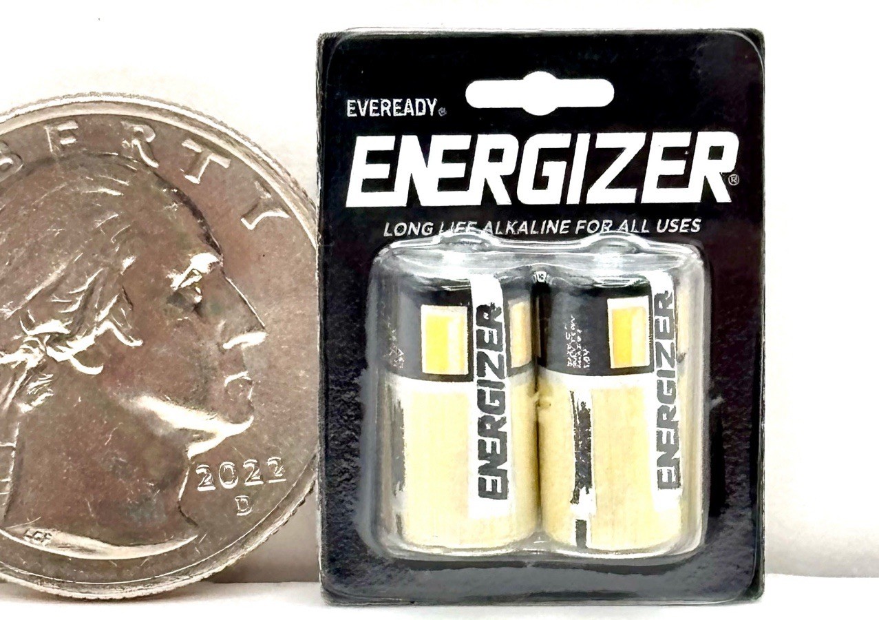 RETRO Miniature Energizer Batteries Zuru Mini Brands