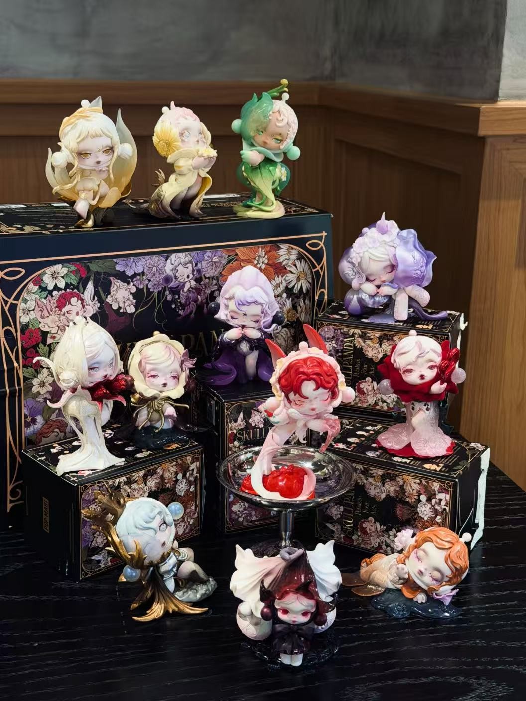 Authentic For Pop Mart SKULLPANDA Petals in Four Acts Series Confirmed Figures