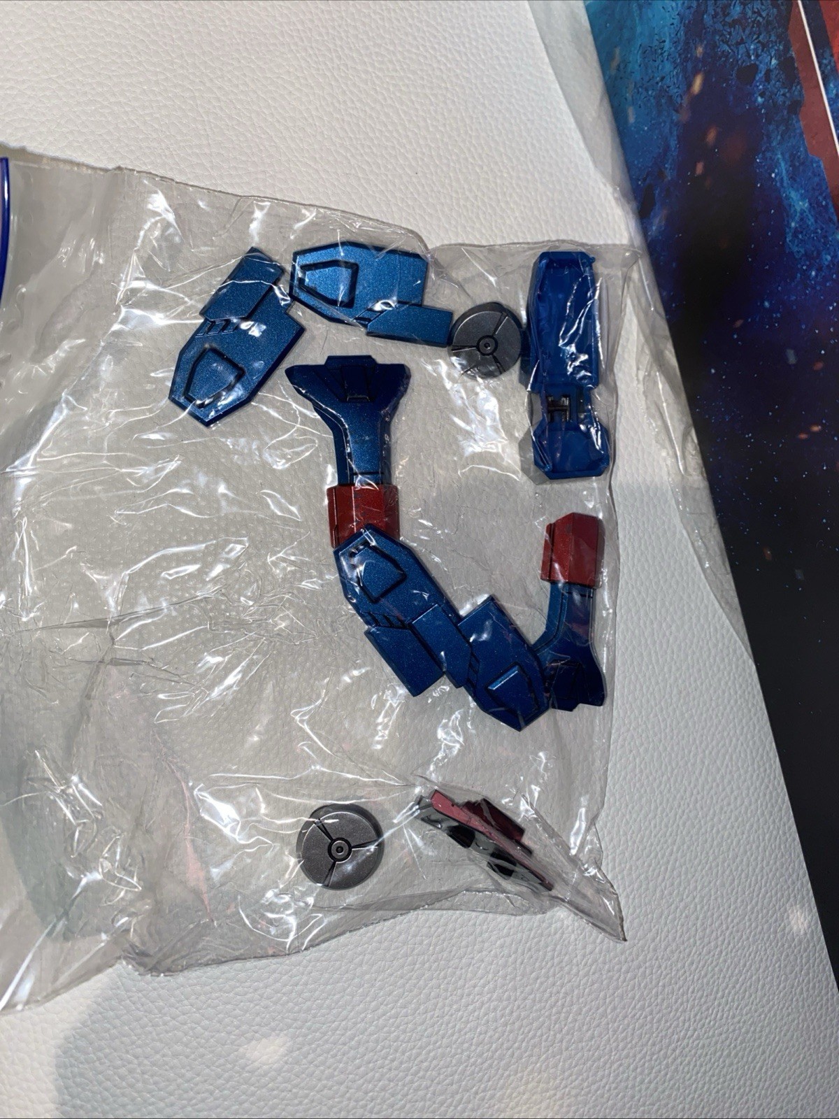 Hot Toys Avengers: Endgame – Iron Patriot 1/6th Scale Collectible Figure