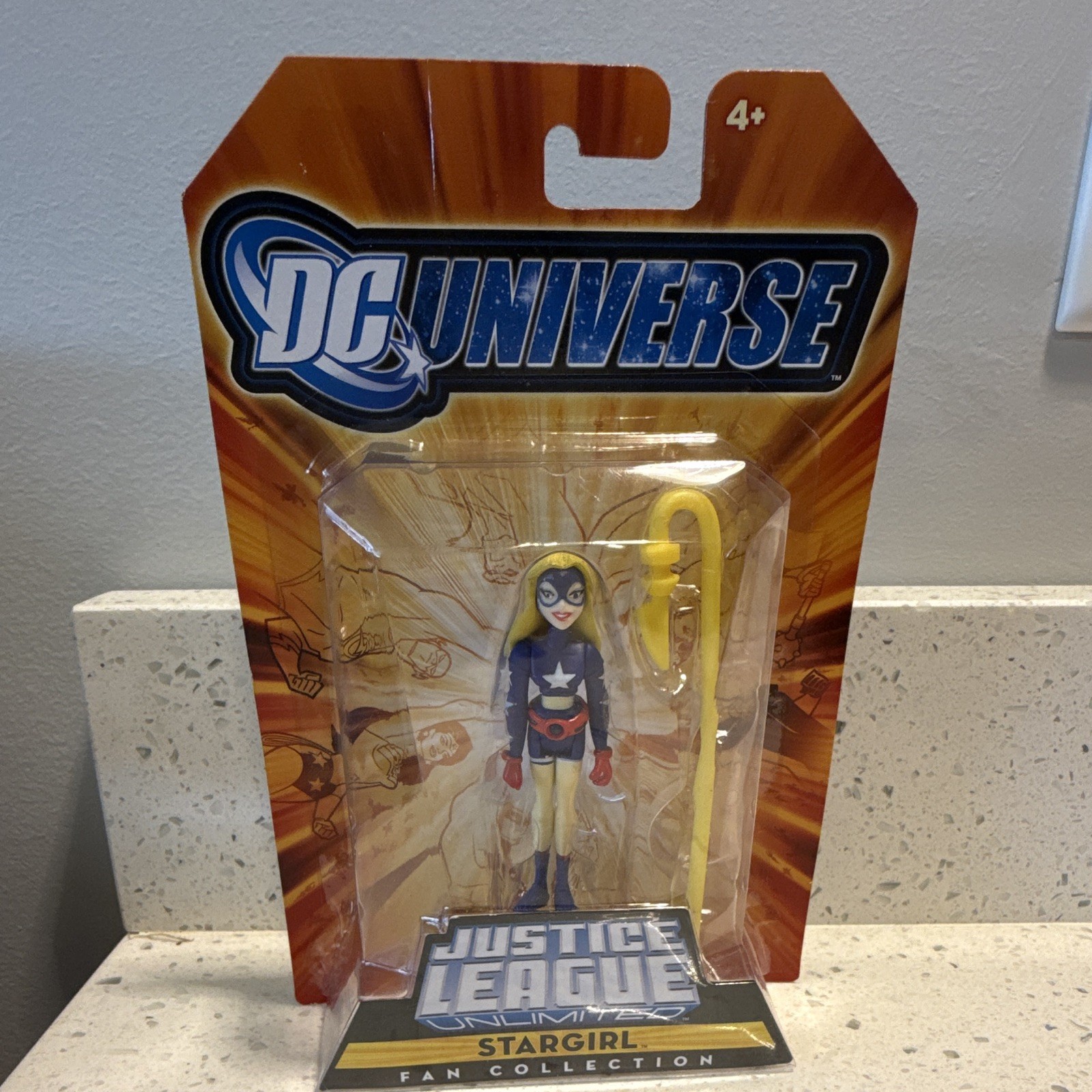 MATTEL DC Universe Justice League Unlimited Stargirl Action Figure w/ Accessory