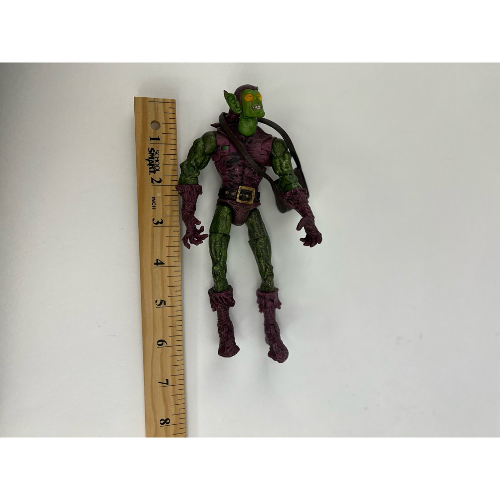 Green Goblin Marvel Entertainment Action Figure Purple Plastic 2004 6.5 In