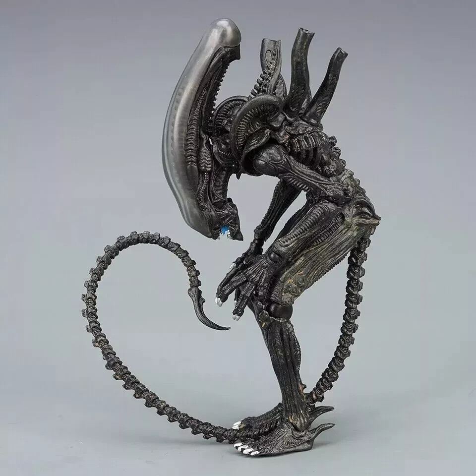 Hot Alien Xenomorph With Facehugger 6&Prime; Action Figure Halloween Toy WITH BOX SET