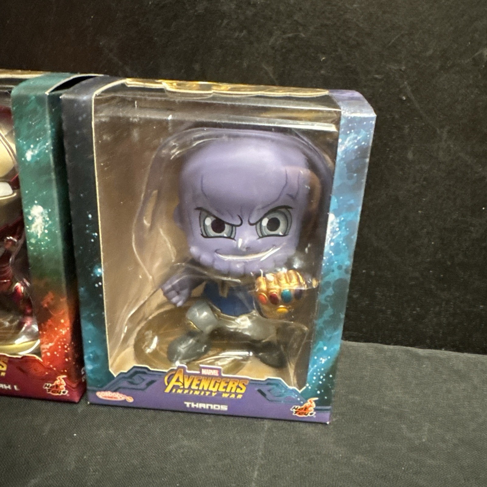 Marvel Avengers Infinity War Thanos and Iron Man 4&Prime; In Bobble Figures Cosbaby
