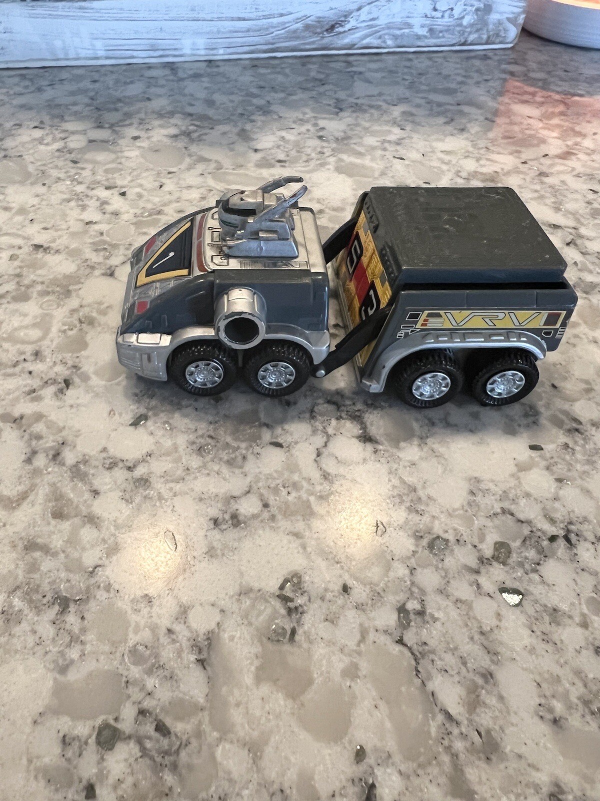 Mighty Morphin Power Rangers Artillatron Turbo Transport 4.5in Zord Bandai 1997