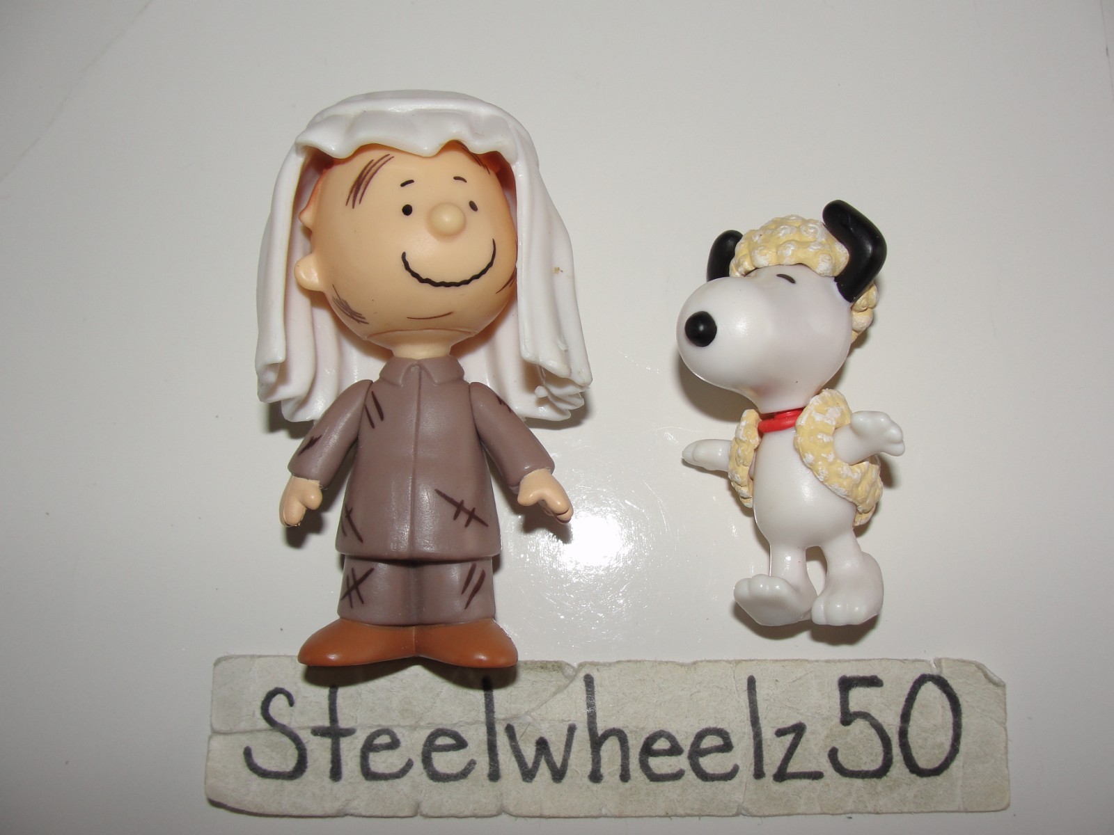 Peanuts Gang Pig Pen & Snoopy Christmas Figure Lot Forever Fun 2012 3&Prime; Nativity