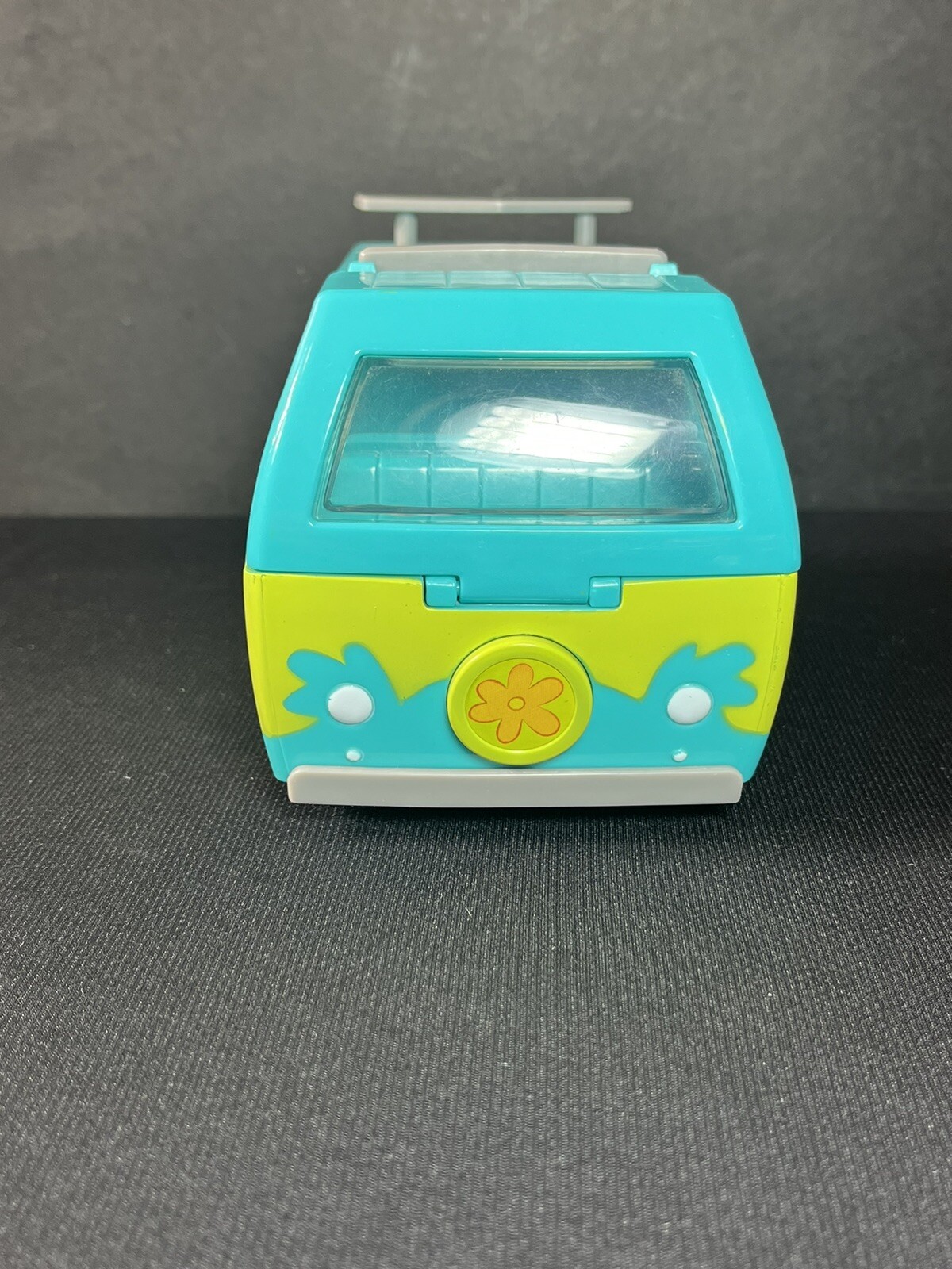 Scooby-Doo Van MYSTERY MACHINE w/ Convertible Wings Shaggy & Fred