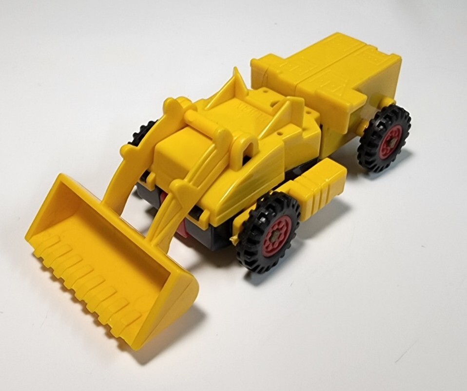 Vintage Unbranded Generic Transformers Plastic Construction Yellow Loader