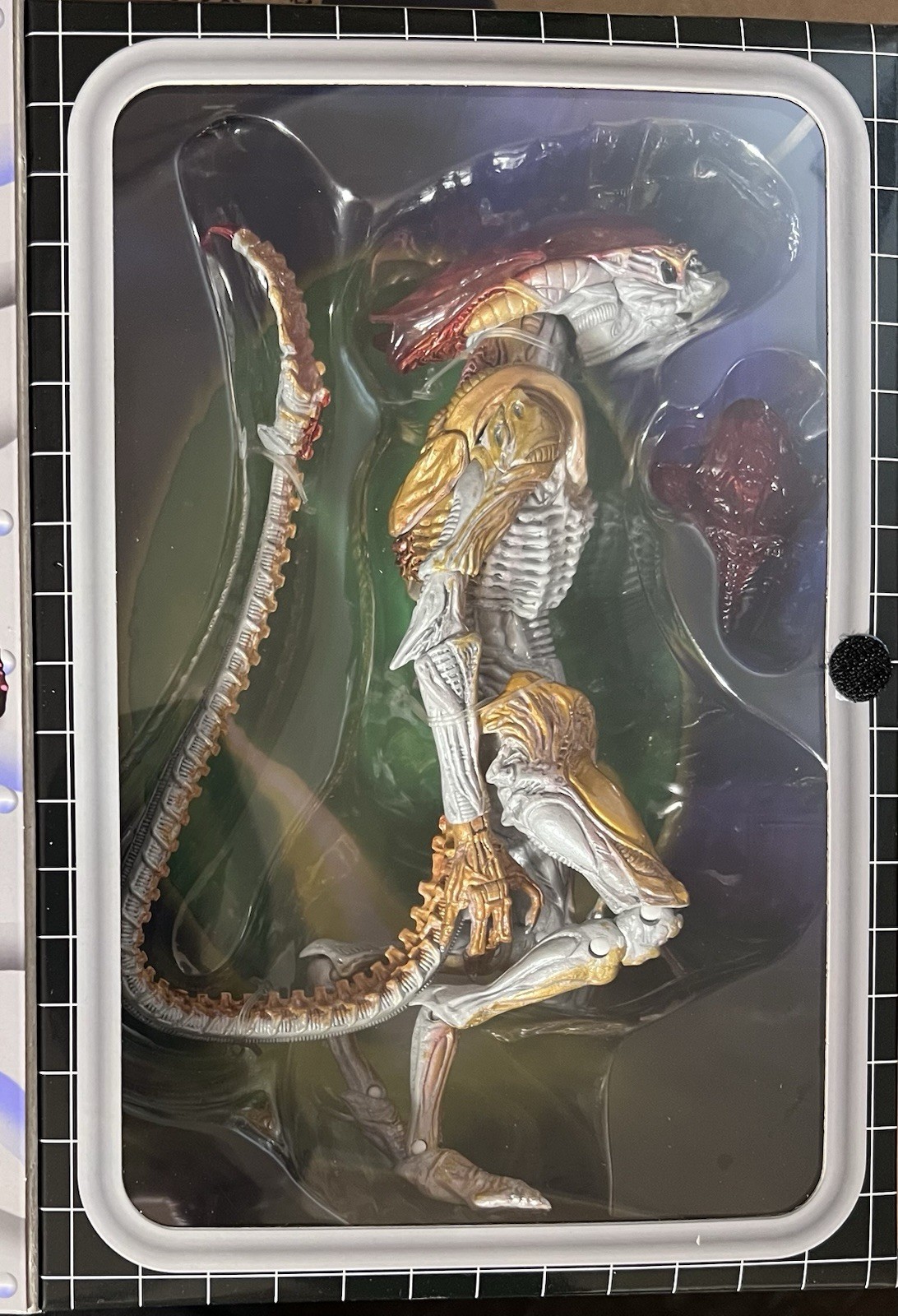 NECA ALIENS “Panther Alien” Kenner Tribute 7&Prime; Action Figure NEW SEALED