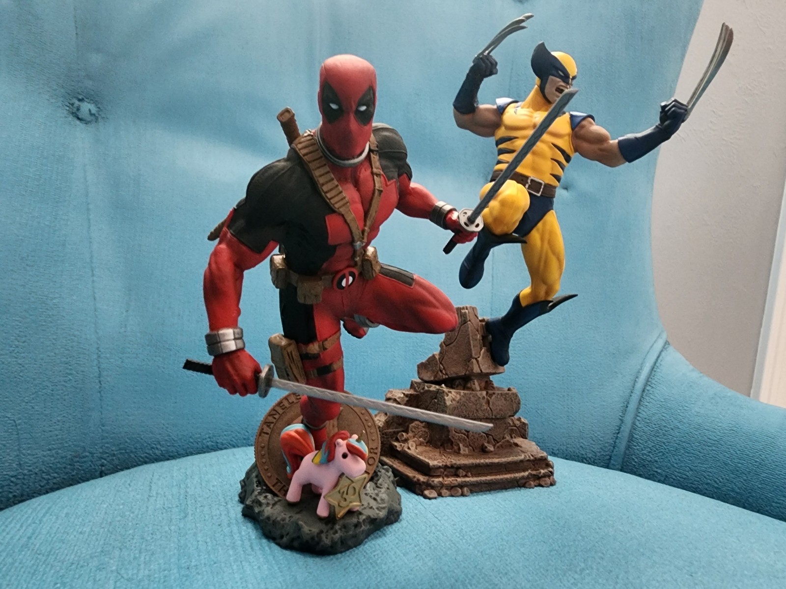 MARVEL PVC STATUES: DEADPOOL and WOLVERINE (1:10 SCALE). Excellent Condition