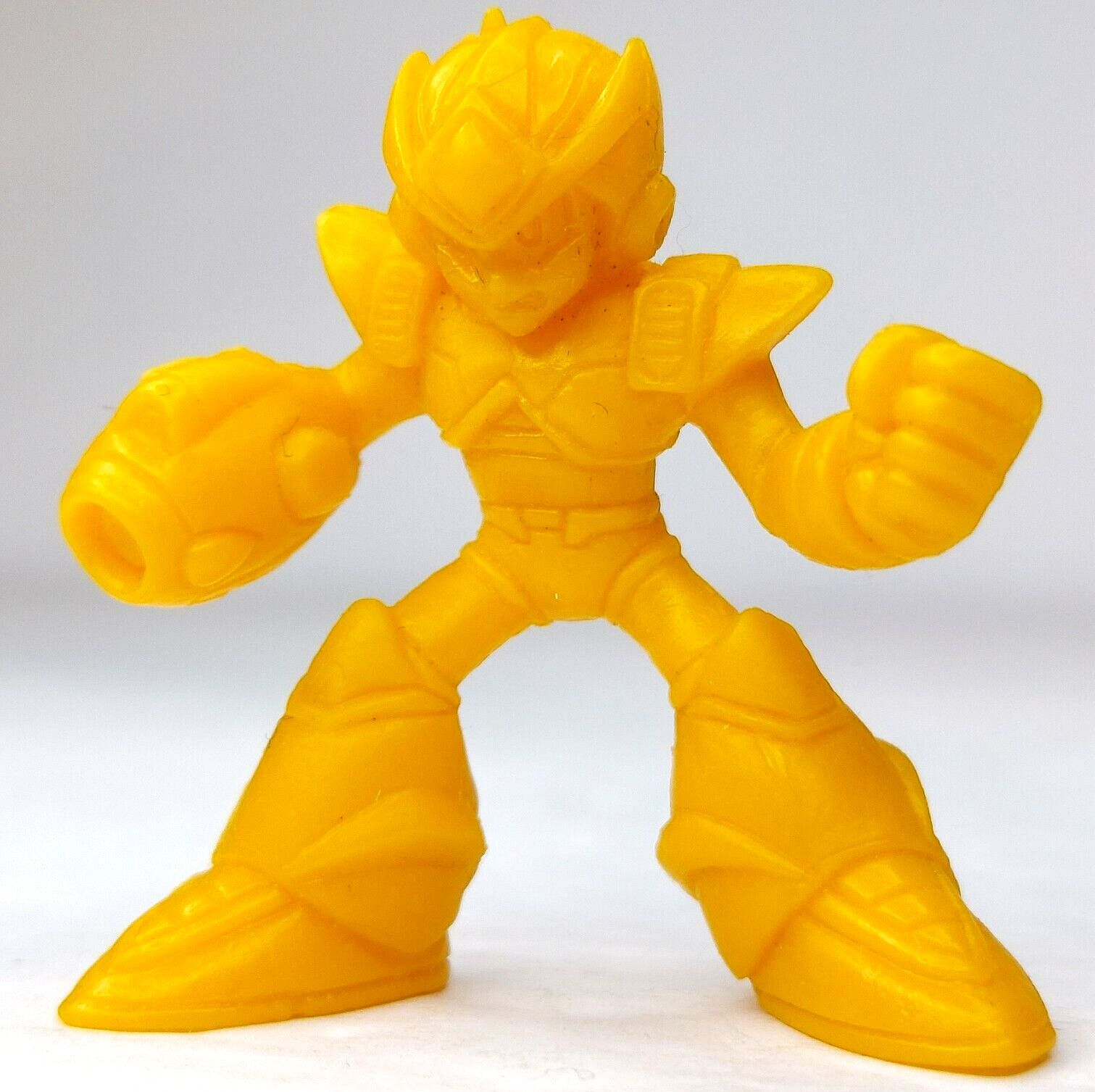 Mega Man Rockman 1.5&Prime; Mega Man X Buster 3rd Armor Yellow Rubber Keshi Figure