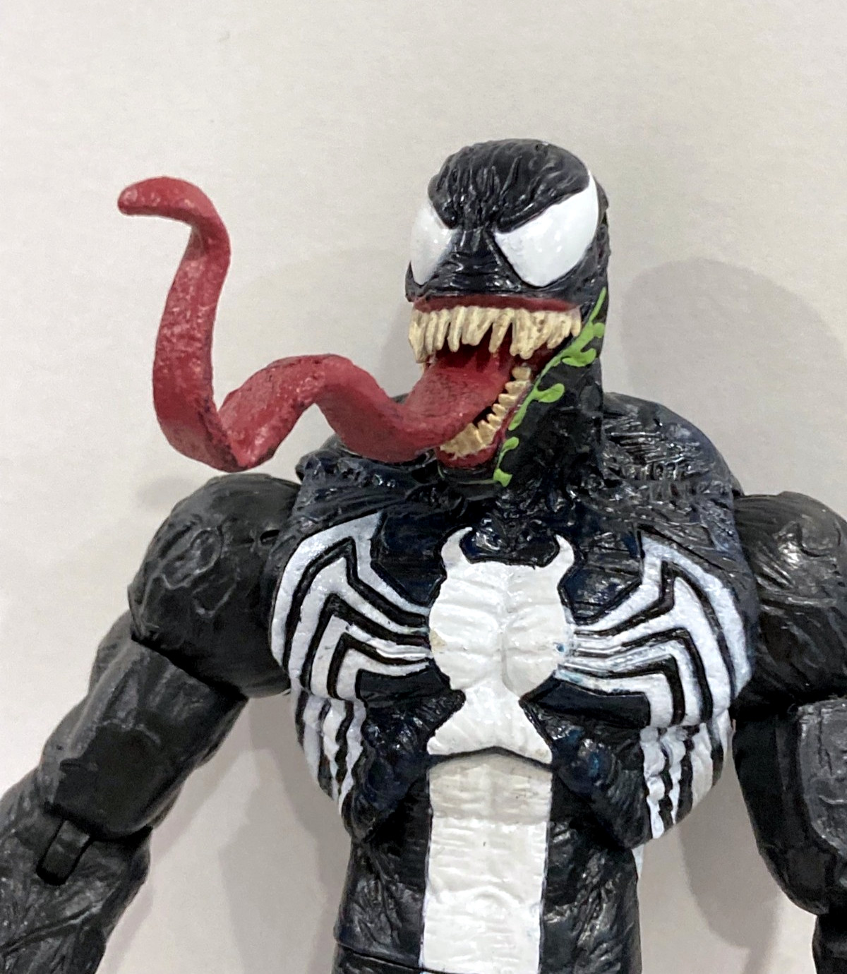 2016 Marvel Diamond Select 8&Prime; Spider-Man Symbiote Venom Action Figure Complete