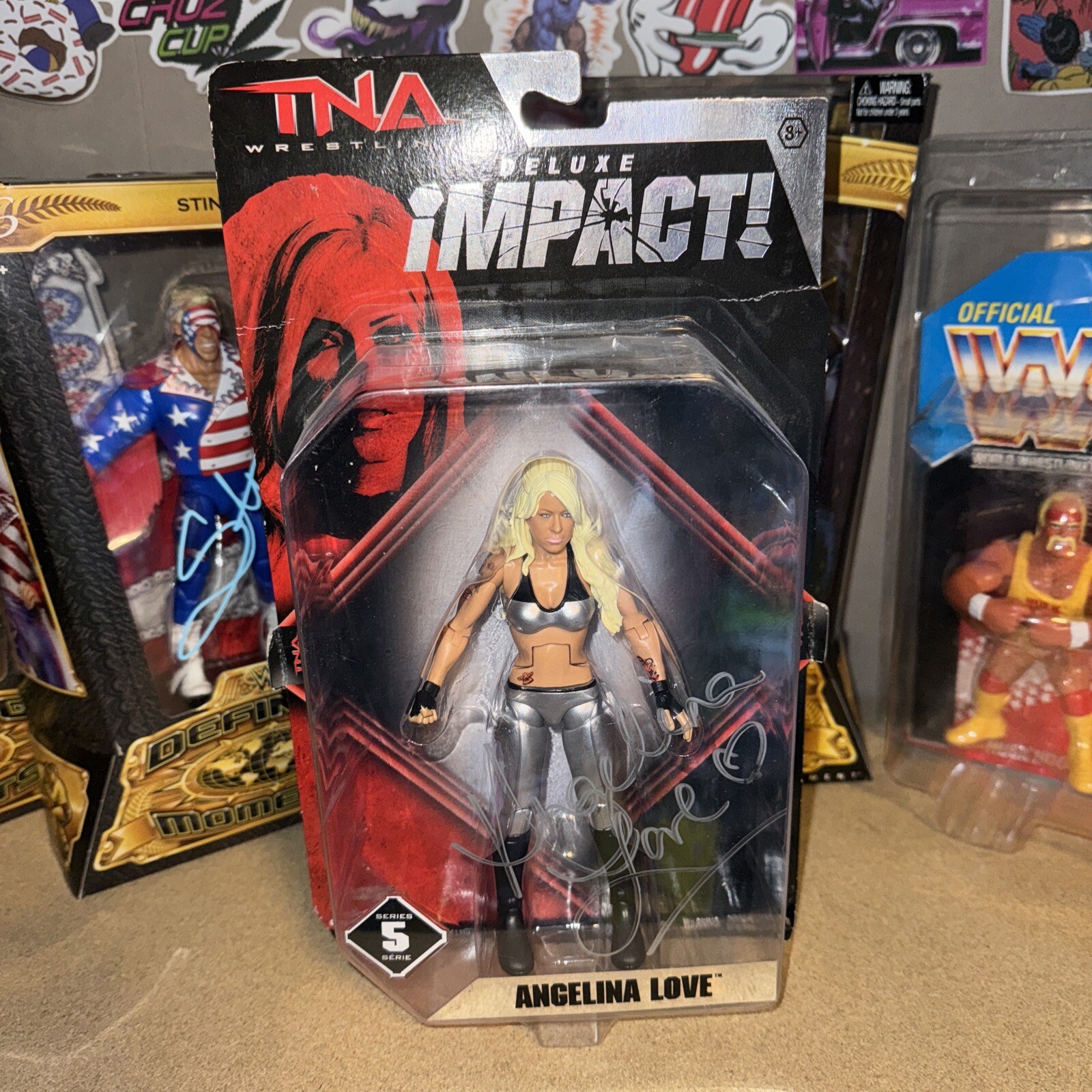 TNA Deluxe IMPACT! Jakks Angelina Love Series 5 Action Figure Autographed