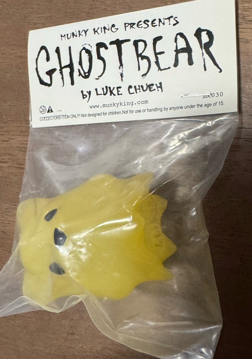 GHOSTBEAR GID 2.5&Prime; SOFT VINYL FIGURE LUKE CHUEH X MUNK KING. SIGNED 2x