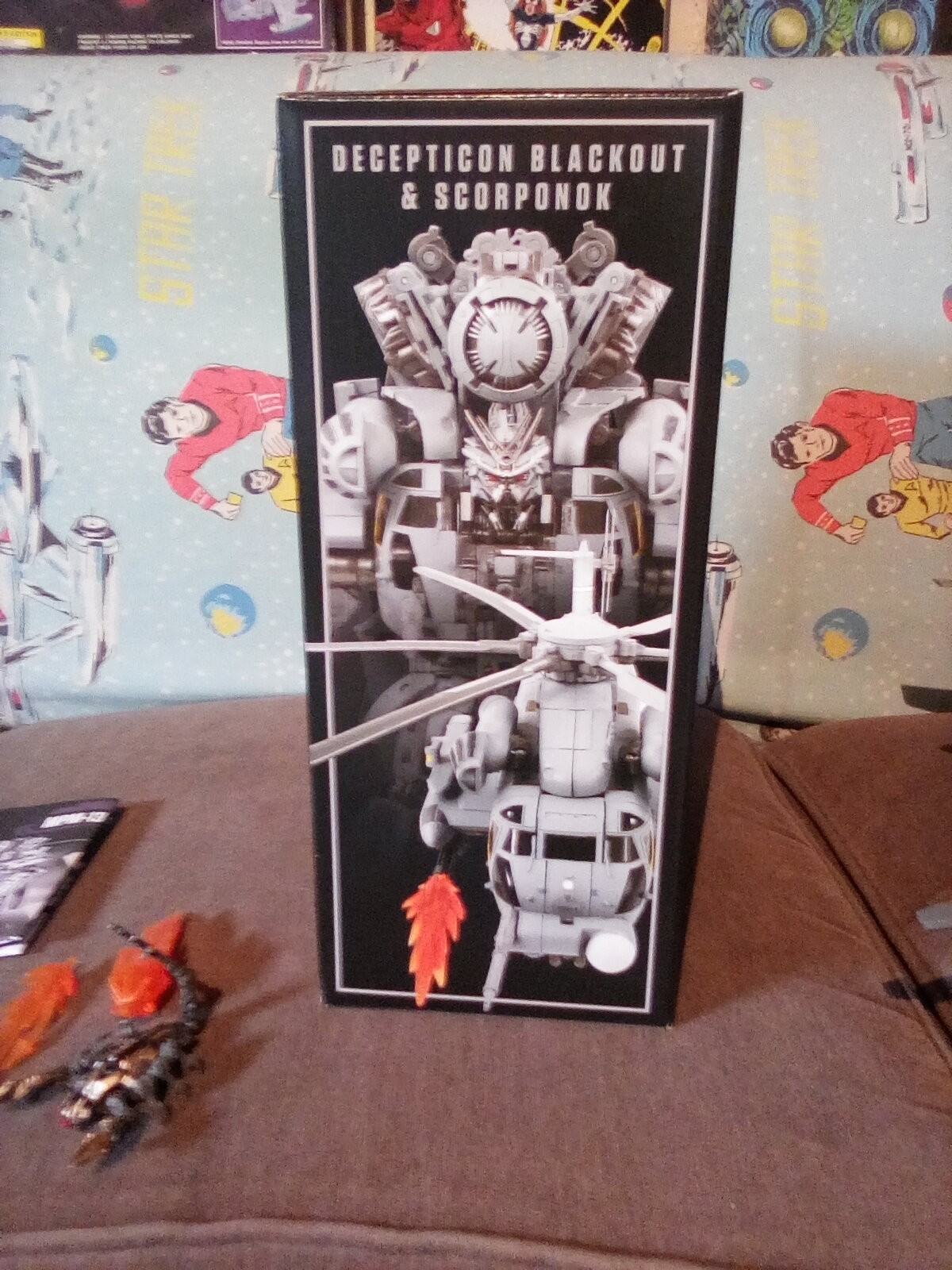 Transformers Movie Masterpiece MPM -13 BLACKOUT and SCORPONOK