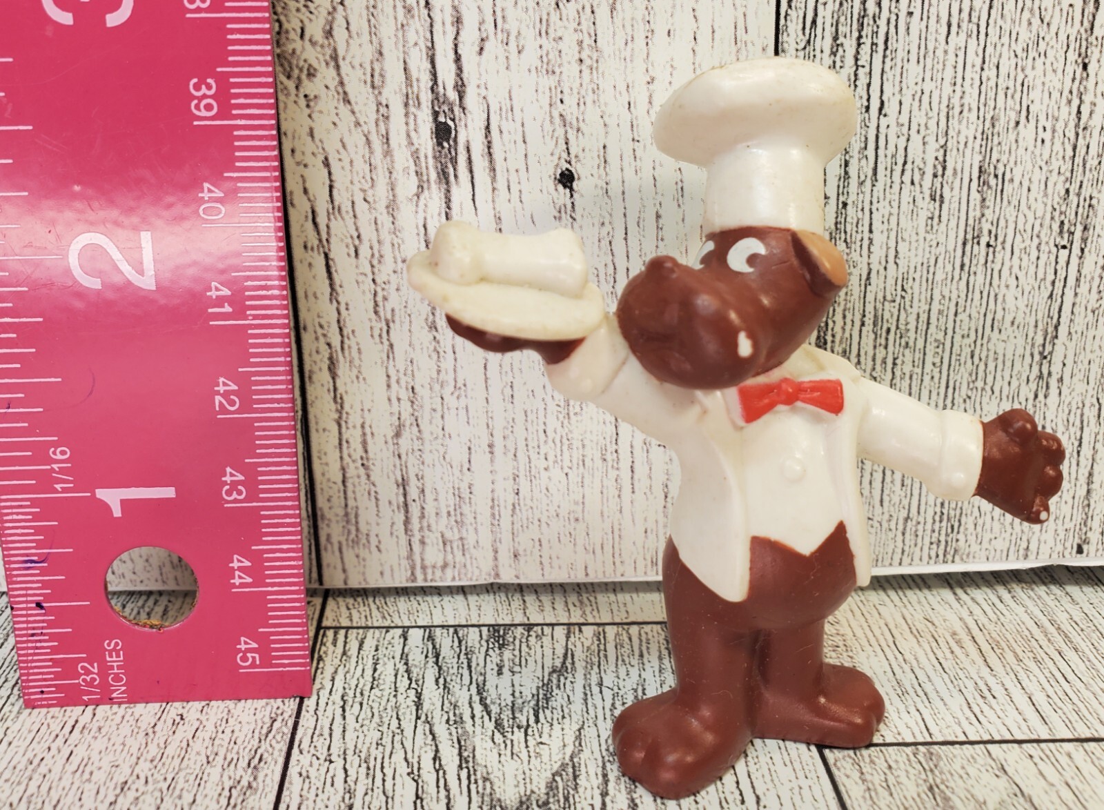 LT1 Vtg Pound Puppies Louie The Chef Baker Dog Plastic 2.75&Prime; Figure Cake Topper